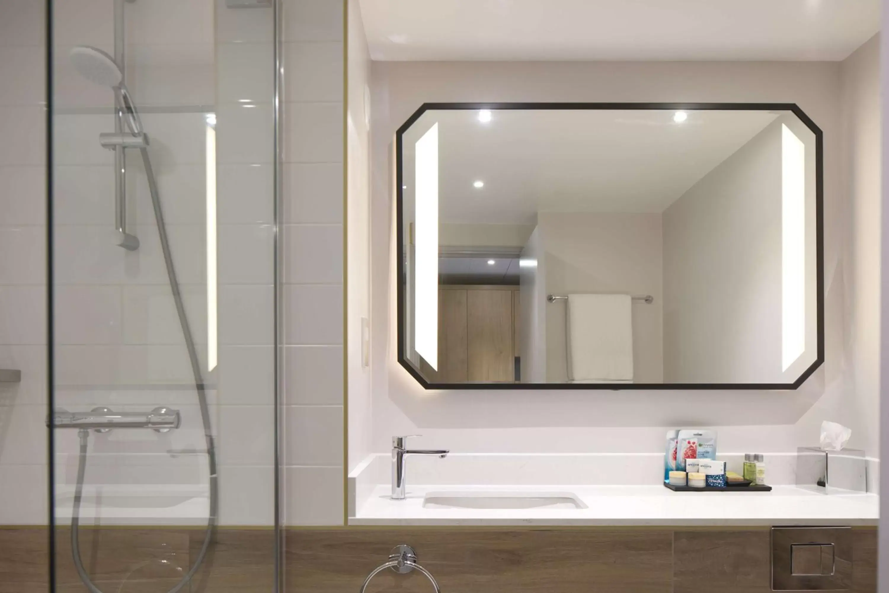 Bathroom in Hilton Cobham Bathroom in Hilton Cobham
