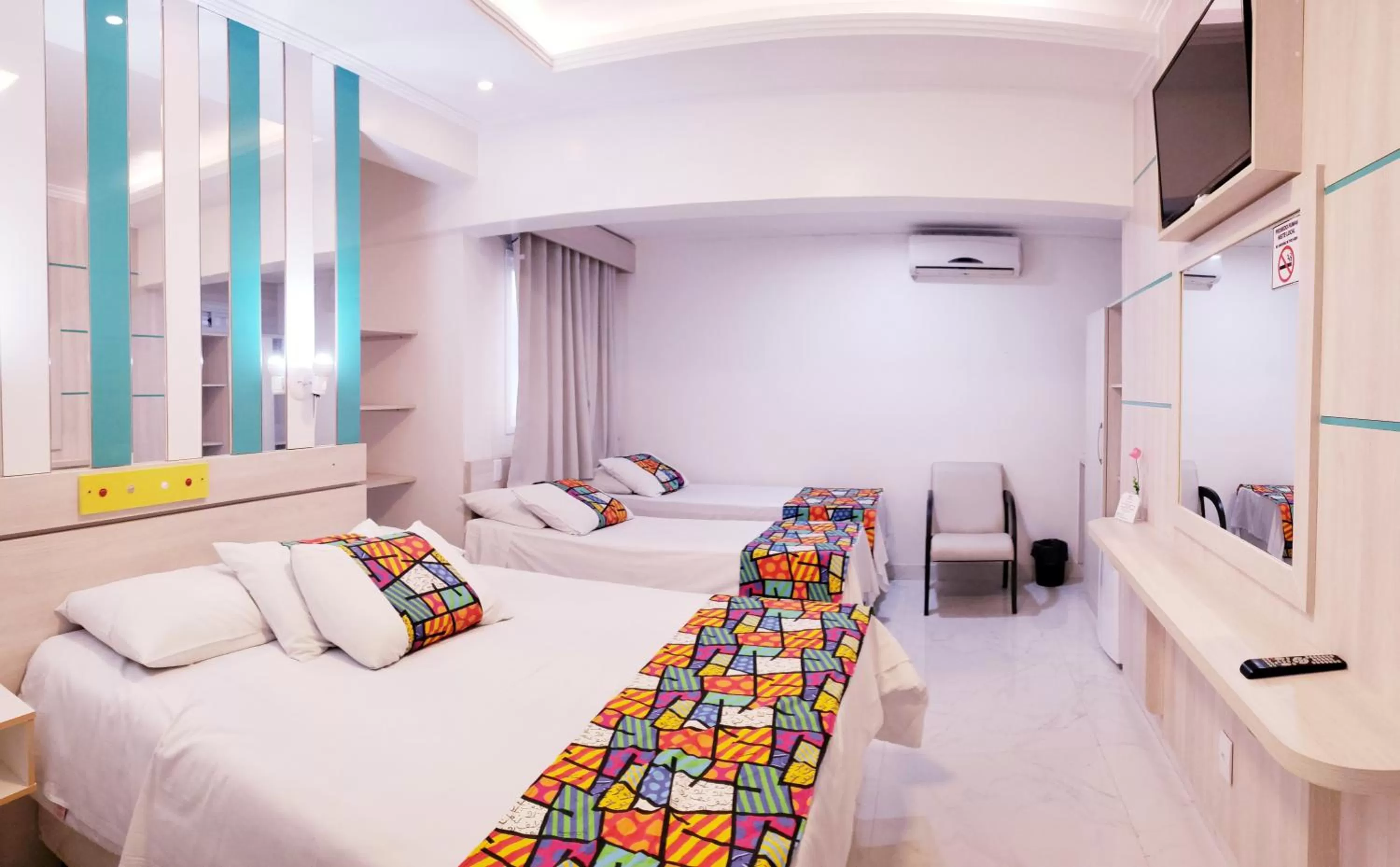 Photo of the whole room, Bed in Capão da Canoa - Hotel Rediadri