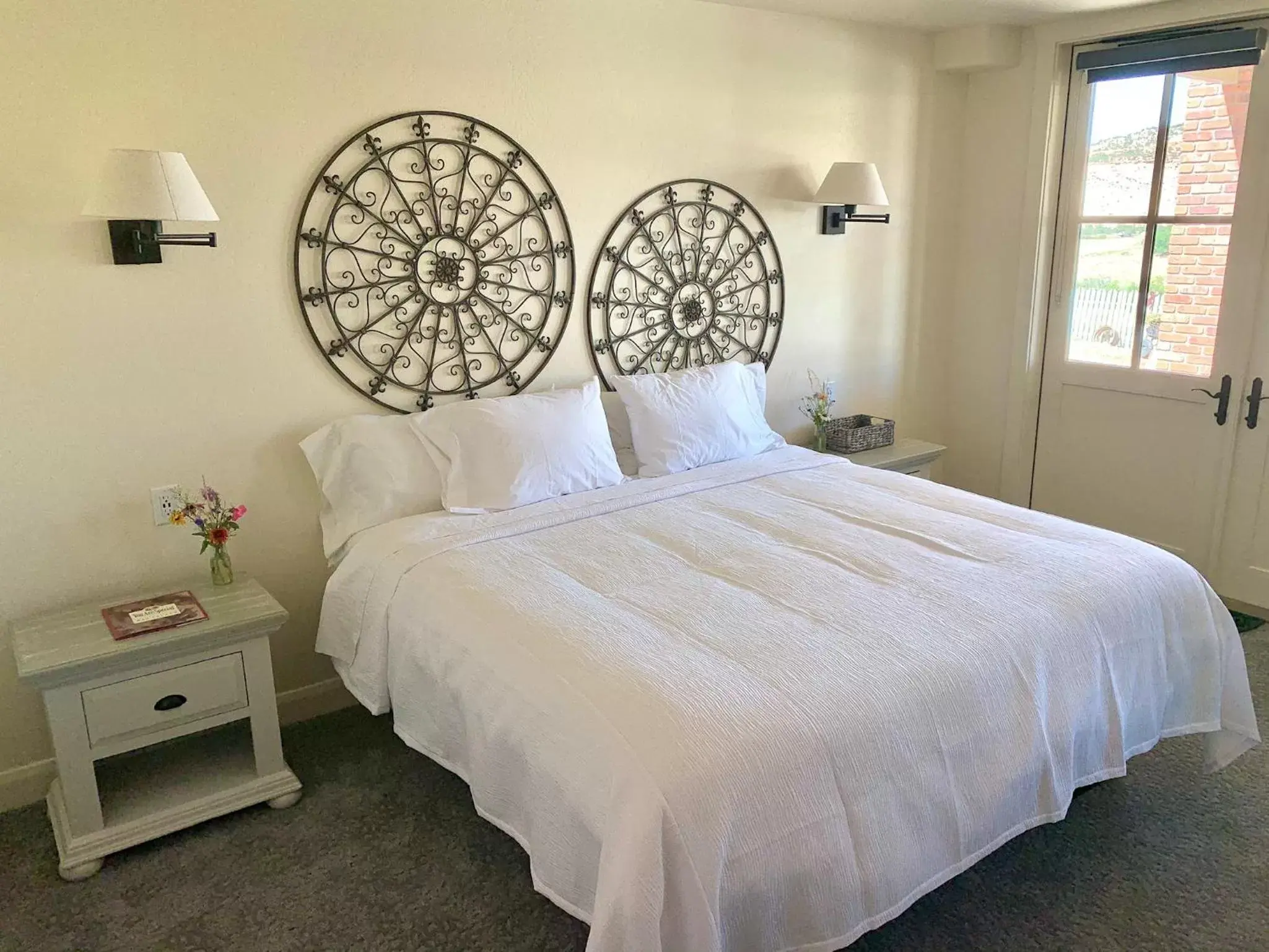 King Room in Annie's Place Bed & Breakfast King Room in Annie's Place Bed & Breakfast