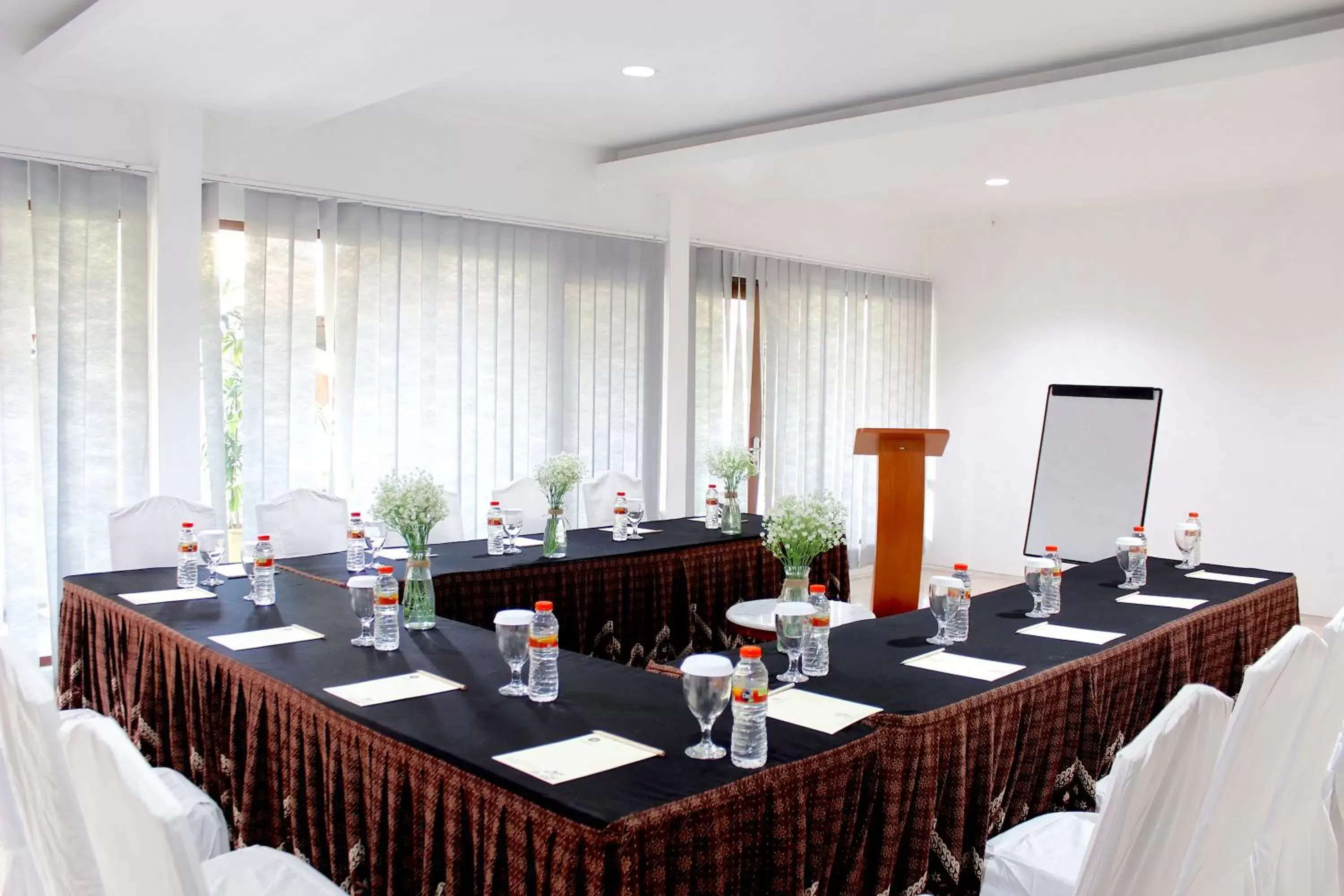 Meeting/conference room in The Cakra Hotel