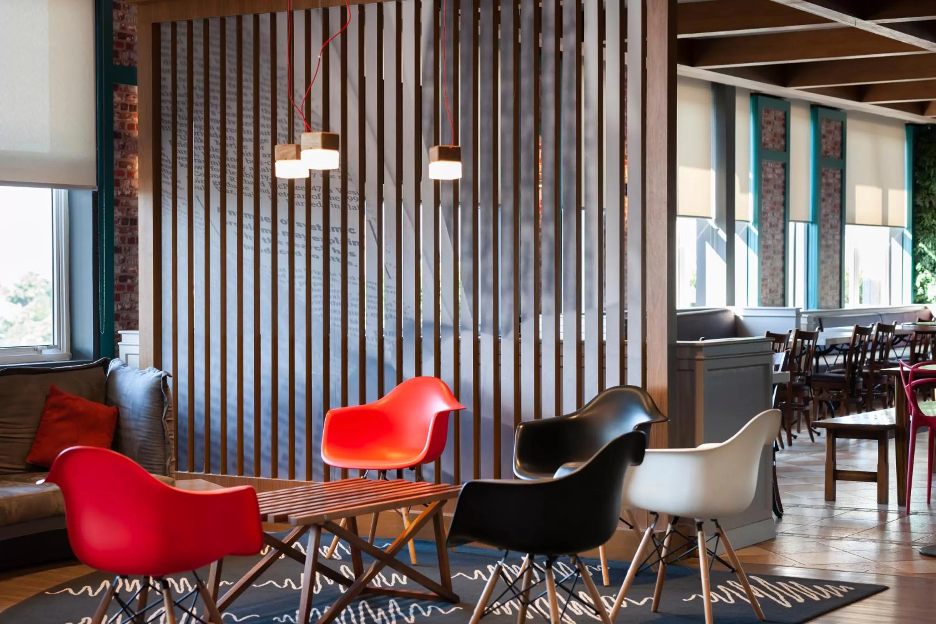 Seating area in ibis Sorocaba