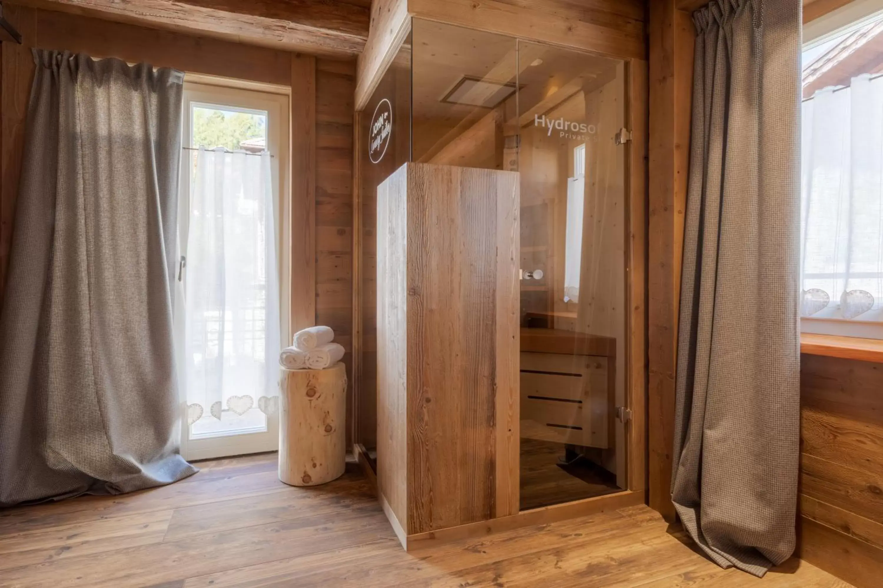 Bathroom in John Luxury Suites