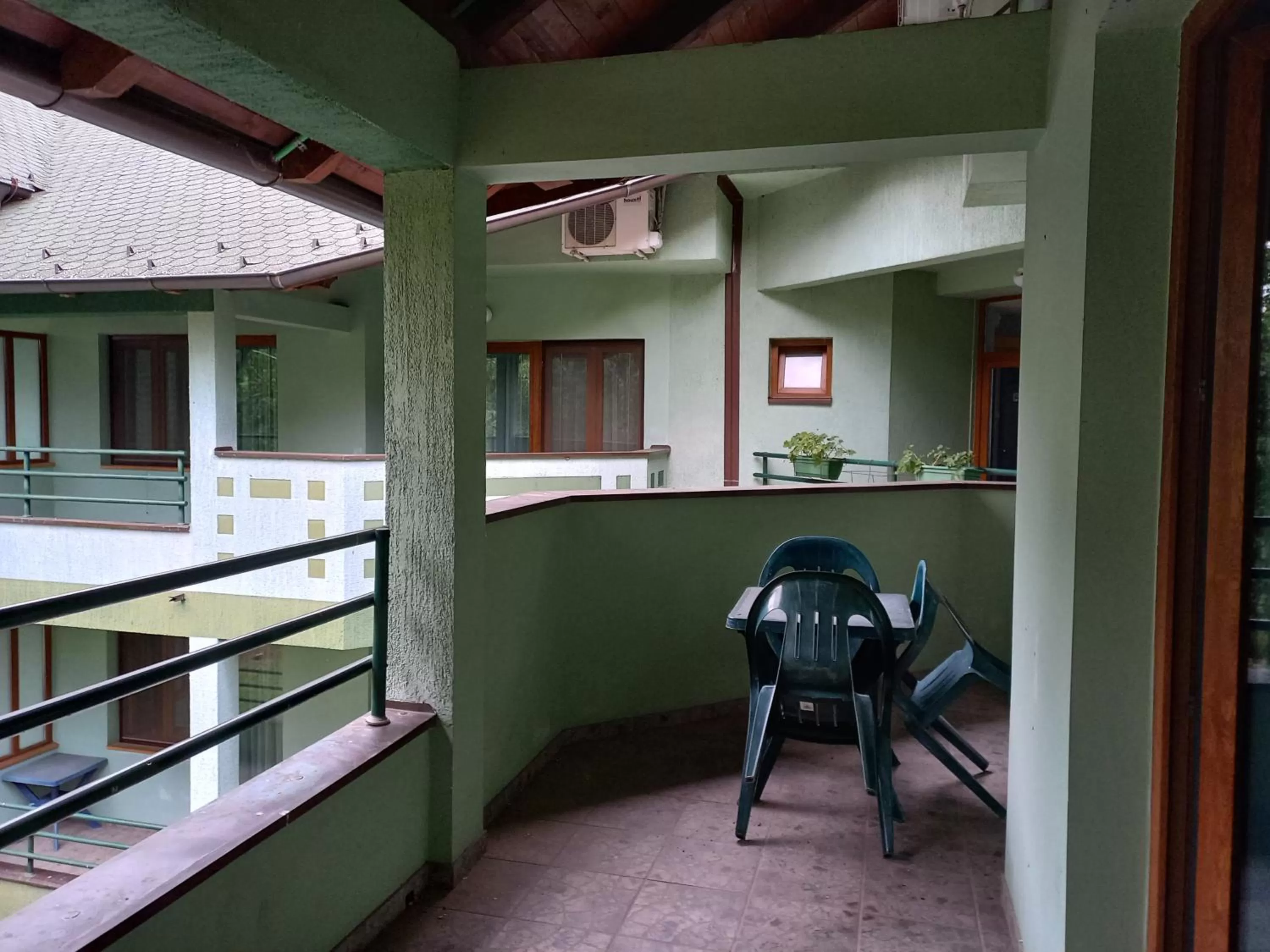 Balcony/Terrace in Garni Lupus prenoćište