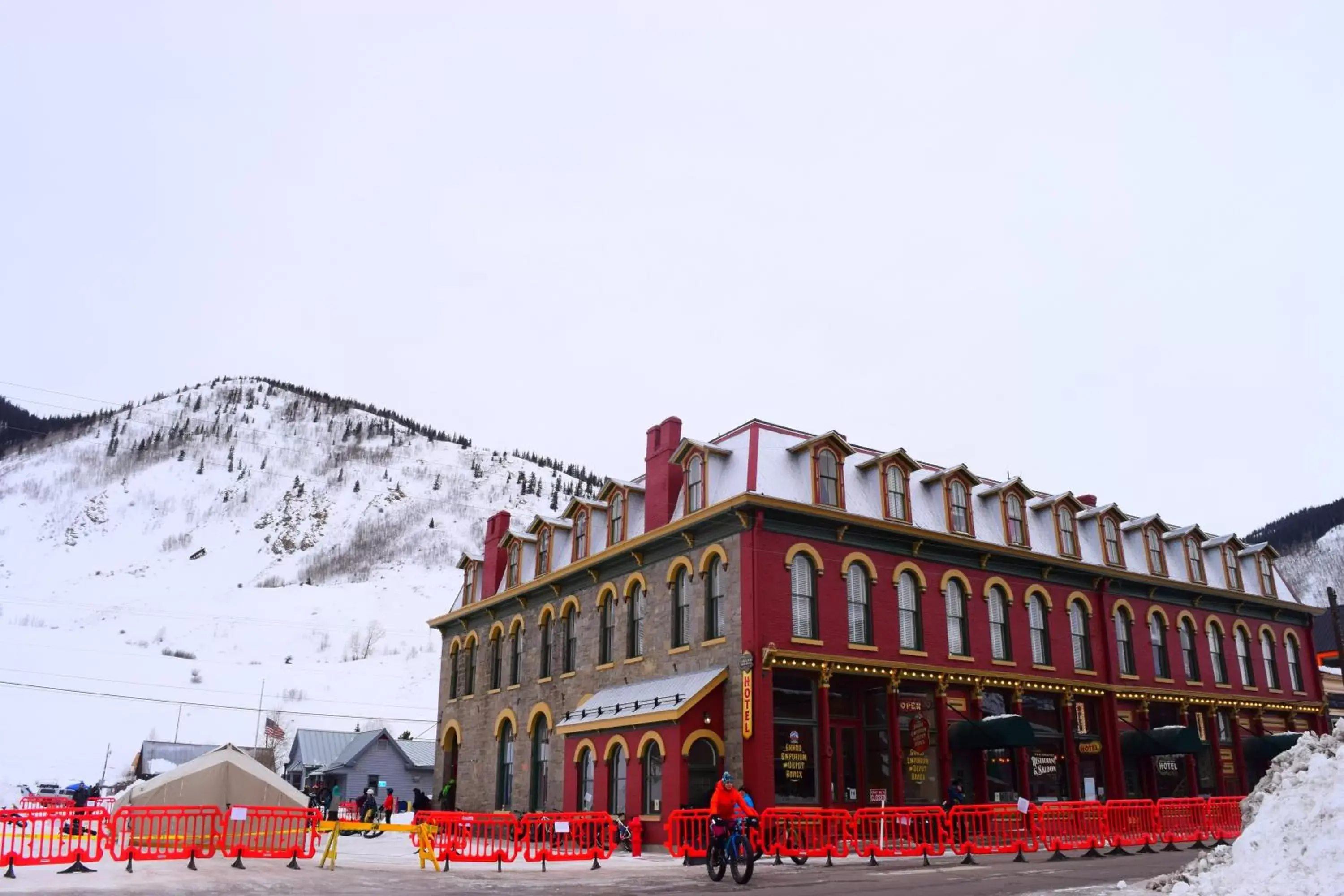 Property Building in Grand Imperial Hotel