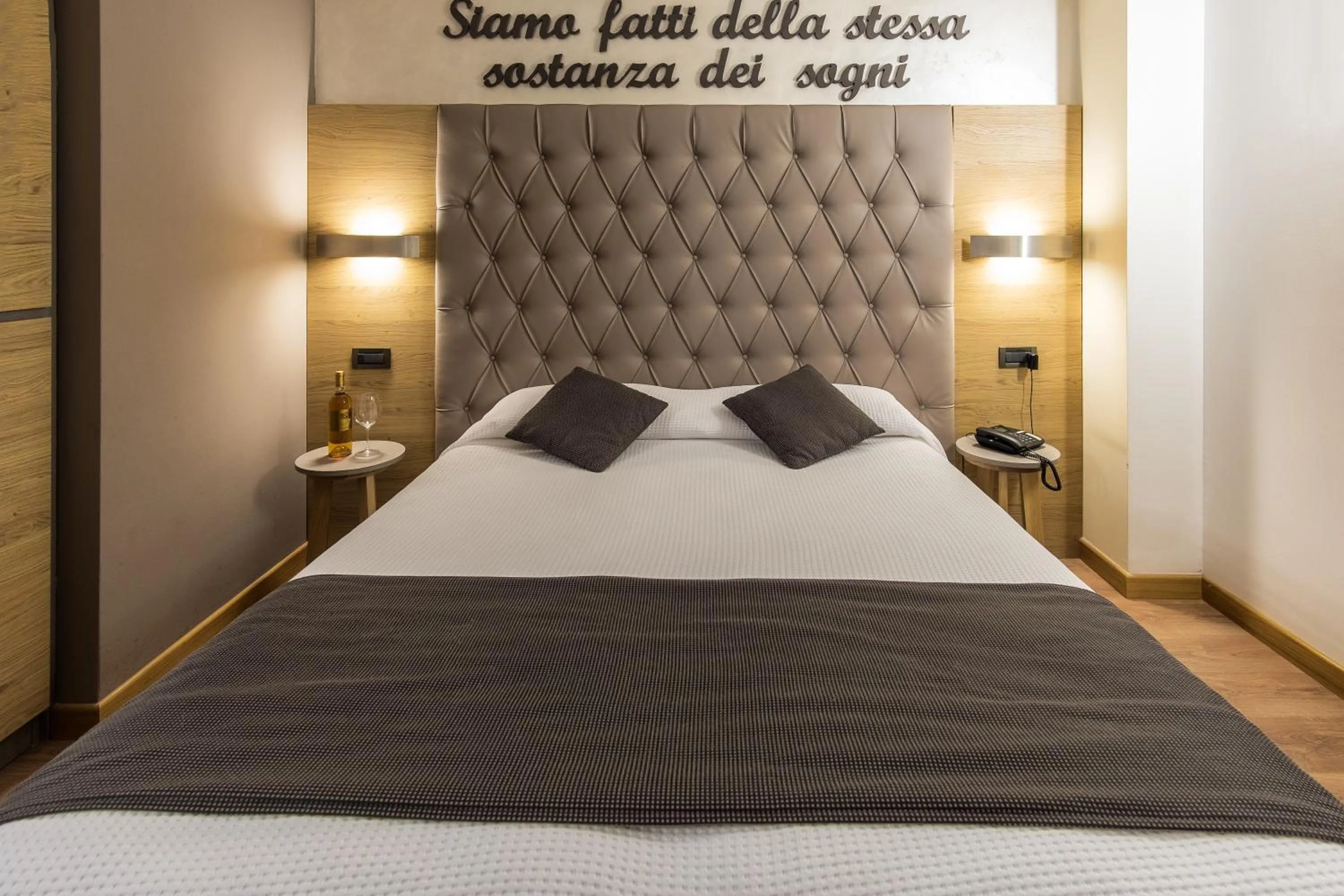 Bedroom, Bed in Hotel Residence Ristorante Ramandolo