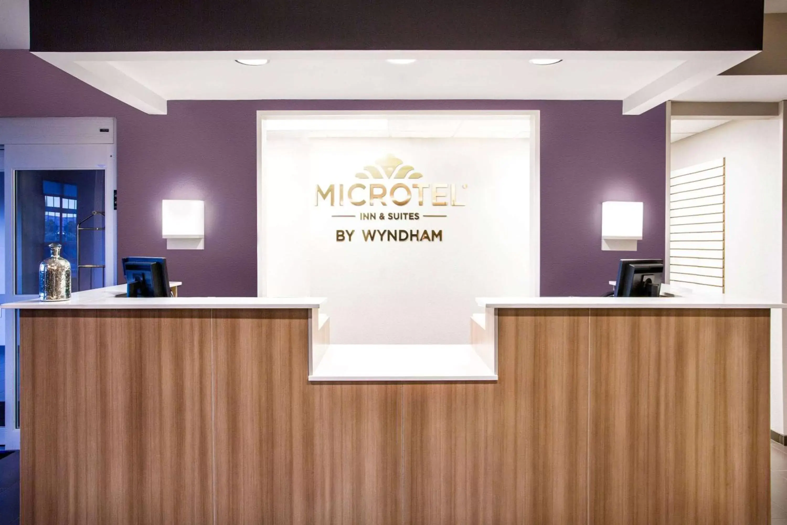 Lobby or reception, Lobby/Reception in Microtel Inn & Suites by Wyndham Vernal/Naples