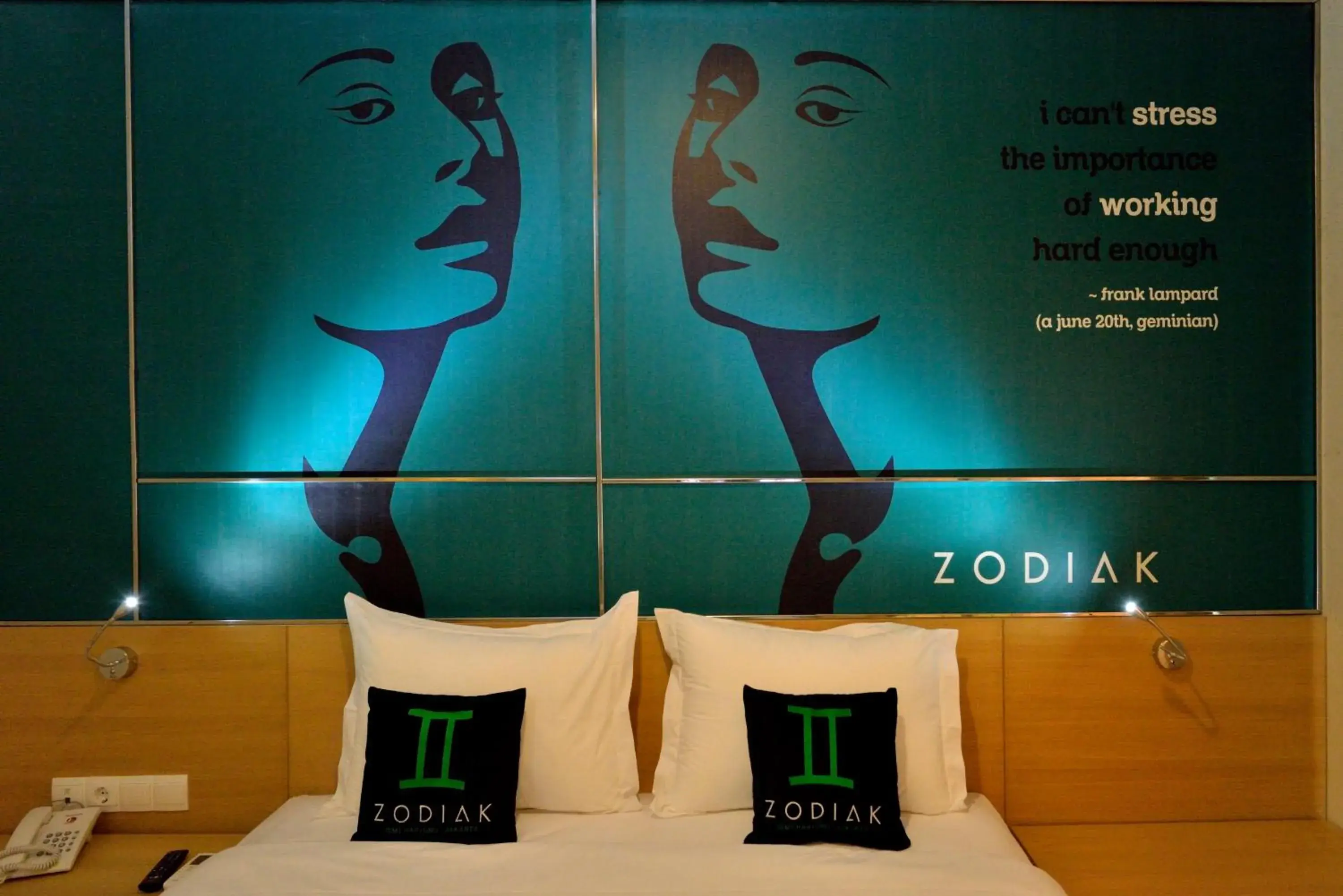Bed in Zodiak MT Haryono by KAGUM Hotels
