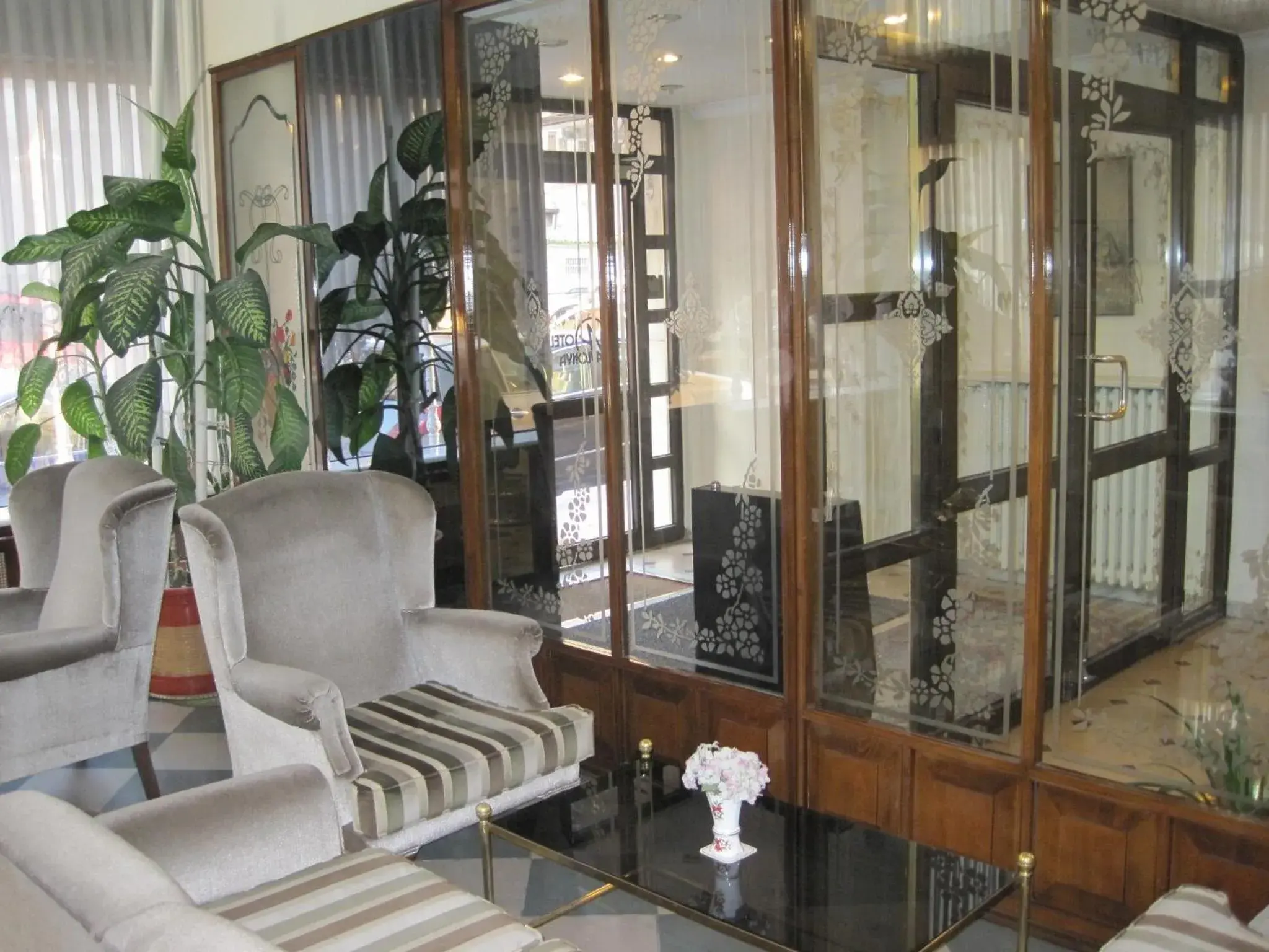 Lobby or reception, Seating Area in Avlonya Hotel