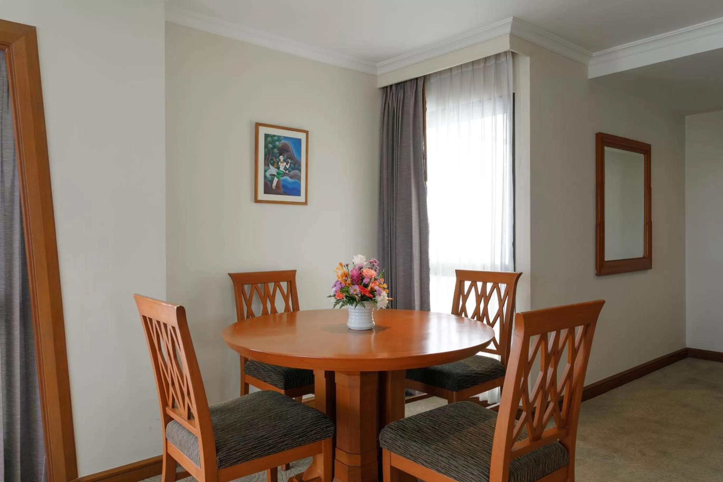 Living room in Amora Thapae Hotel Chiang Mai