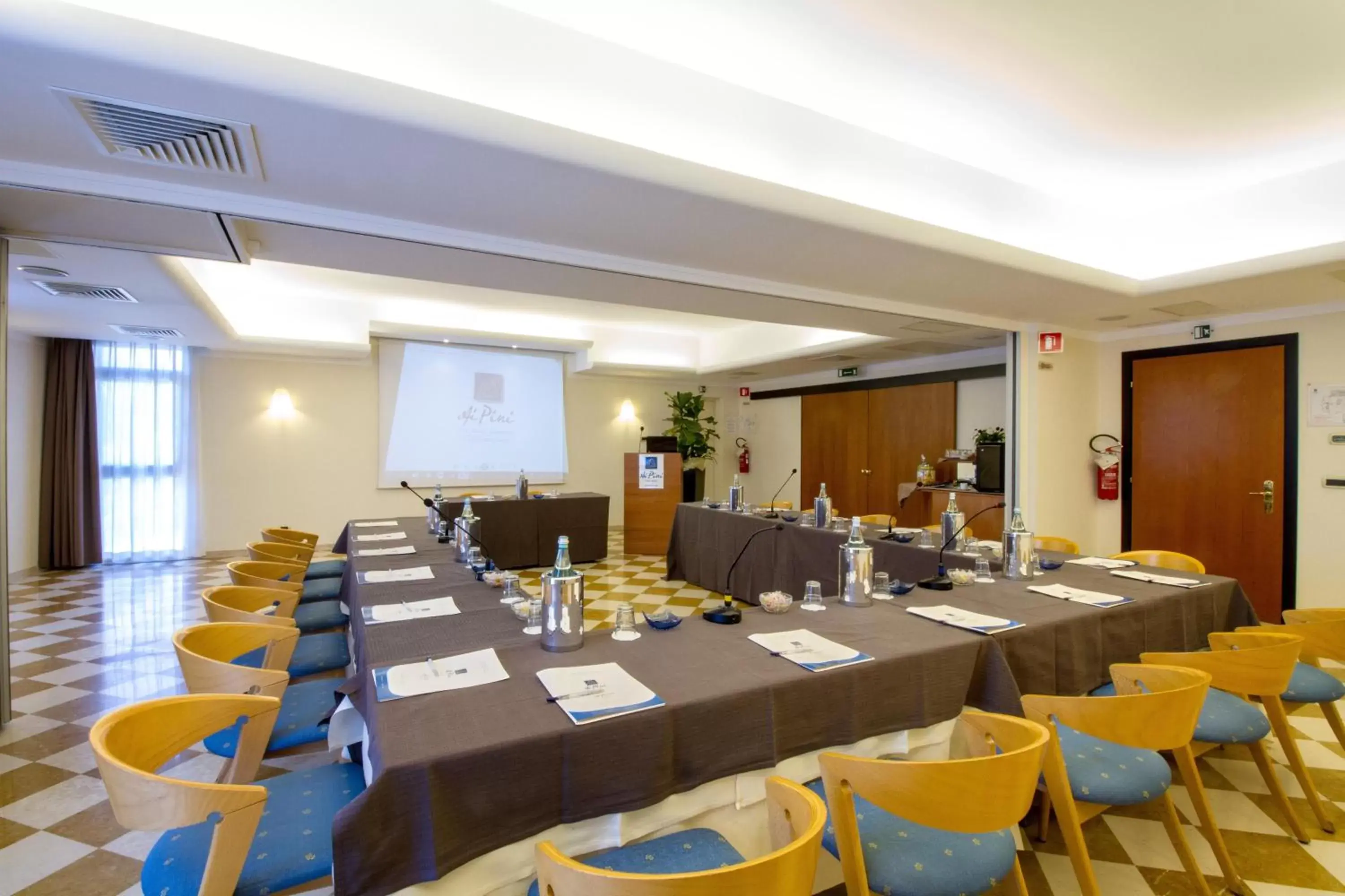 Meeting/conference room in Park Hotel Ai Pini & Restaurant Ai Pini
