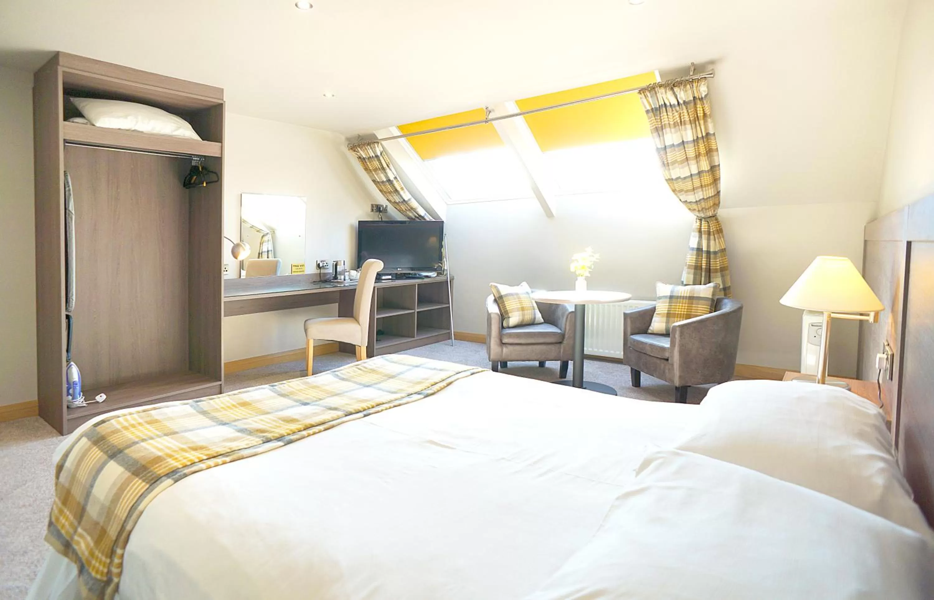 Photo of the whole room, Bed in Bannview Bed & Breakfast