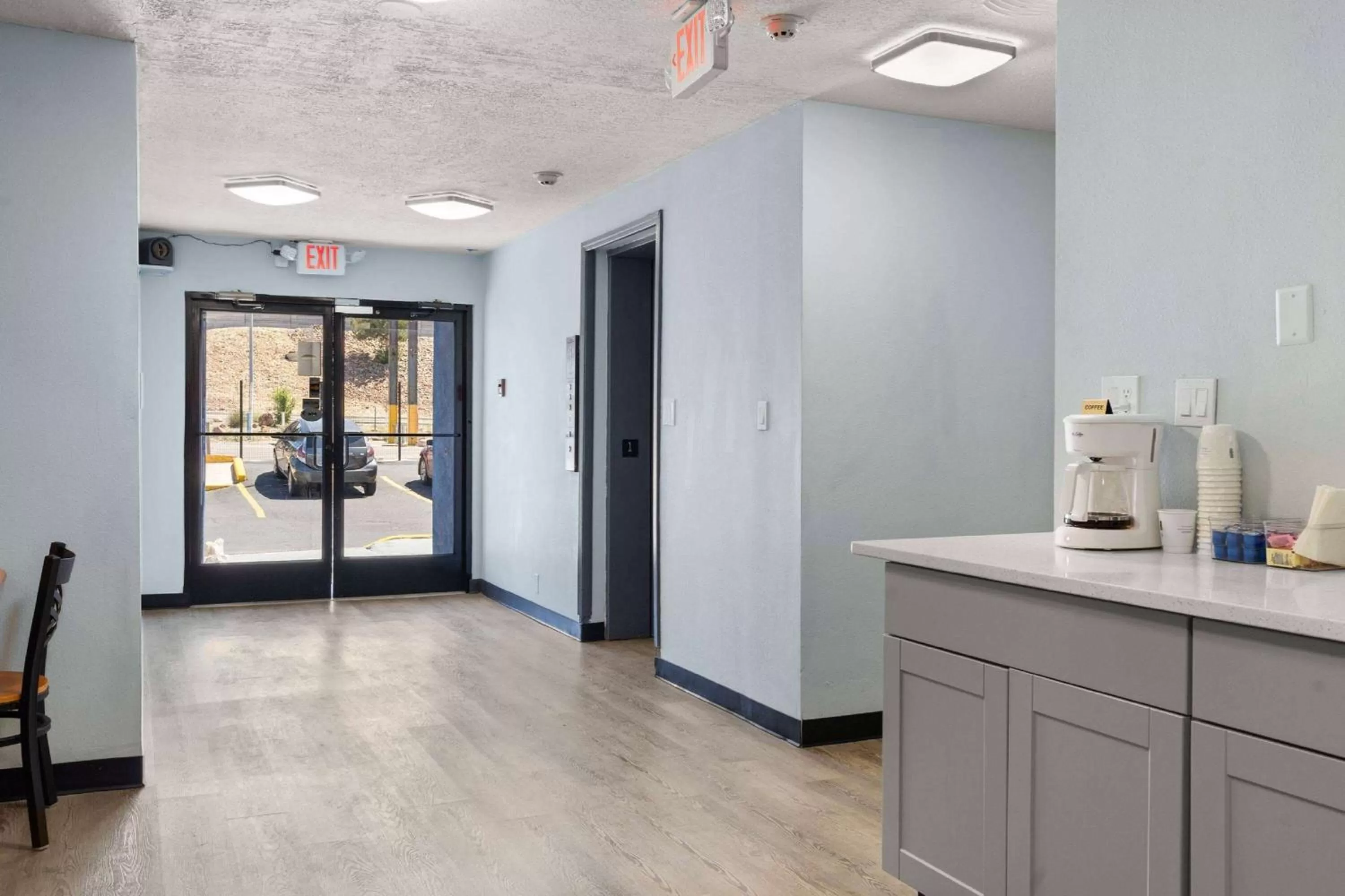 Lobby or reception in Days-Inn by Wyndham Albuquerque I-25