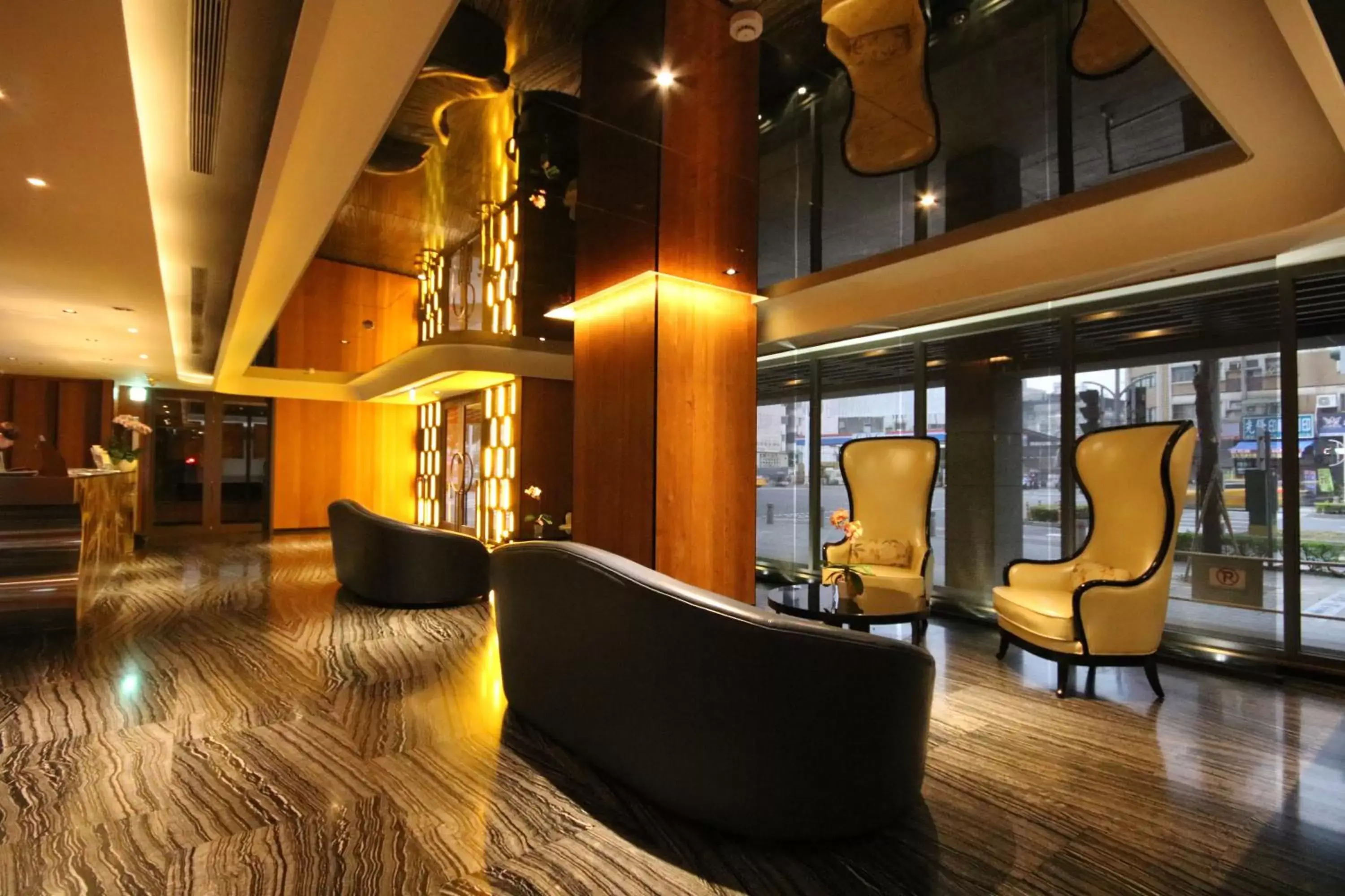 Lobby or reception, Lounge/Bar in Hotel Midtown Richardson - Kaohsiung Bo'ai