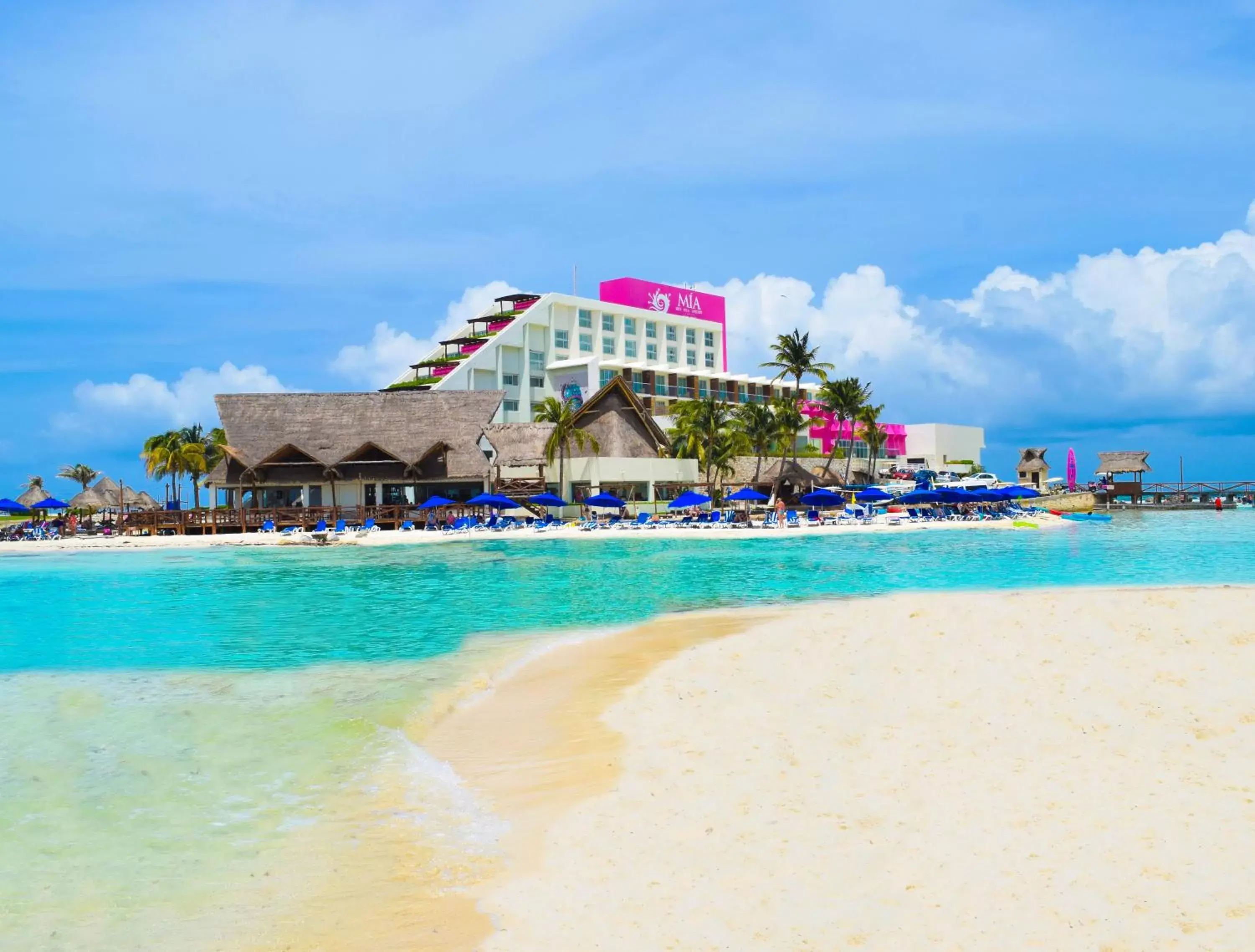 Beach, Property Building in Mia Reef Isla Mujeres Cancun All Inclusive Resort