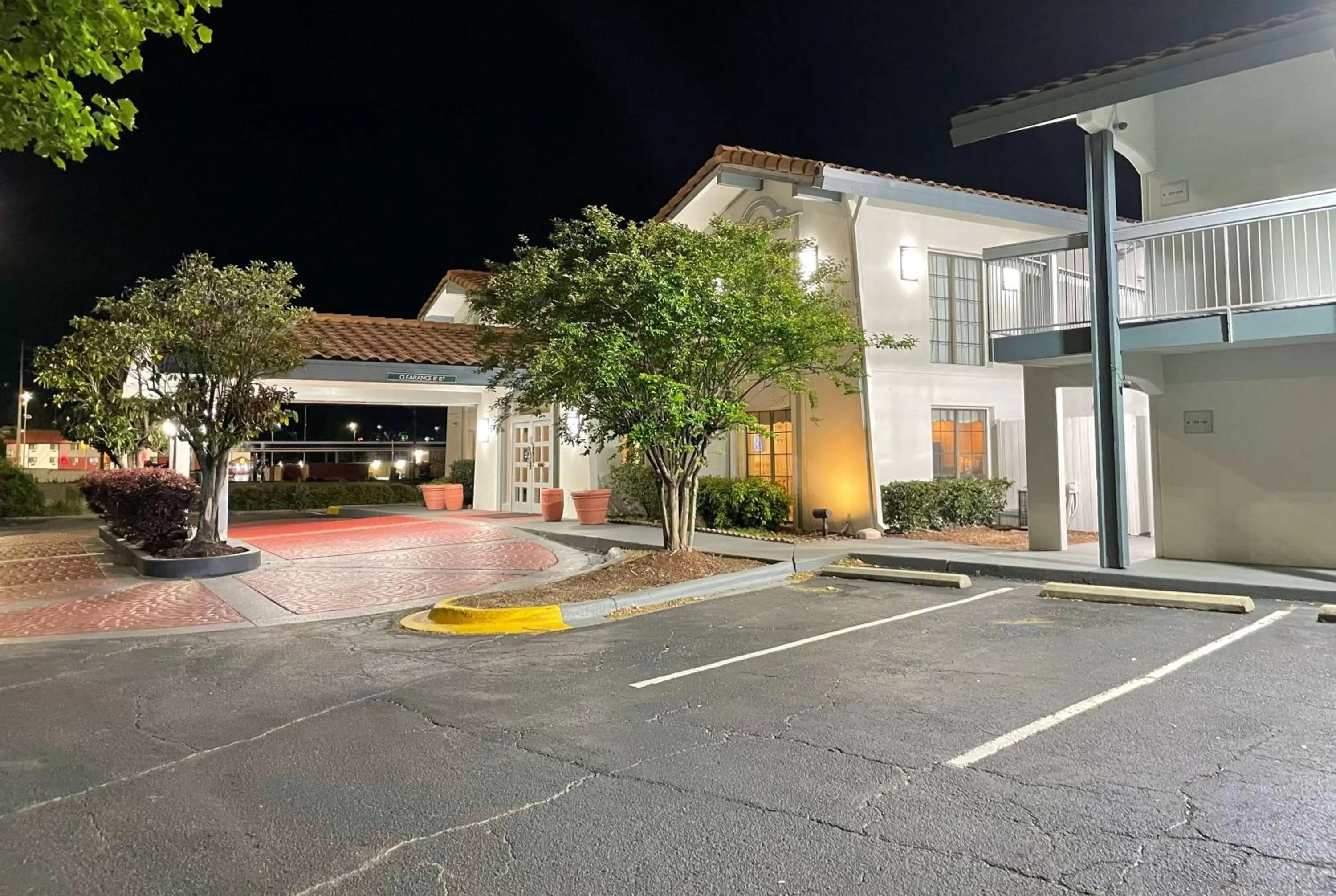 Property building in Travelodge by Wyndham Tuscaloosa