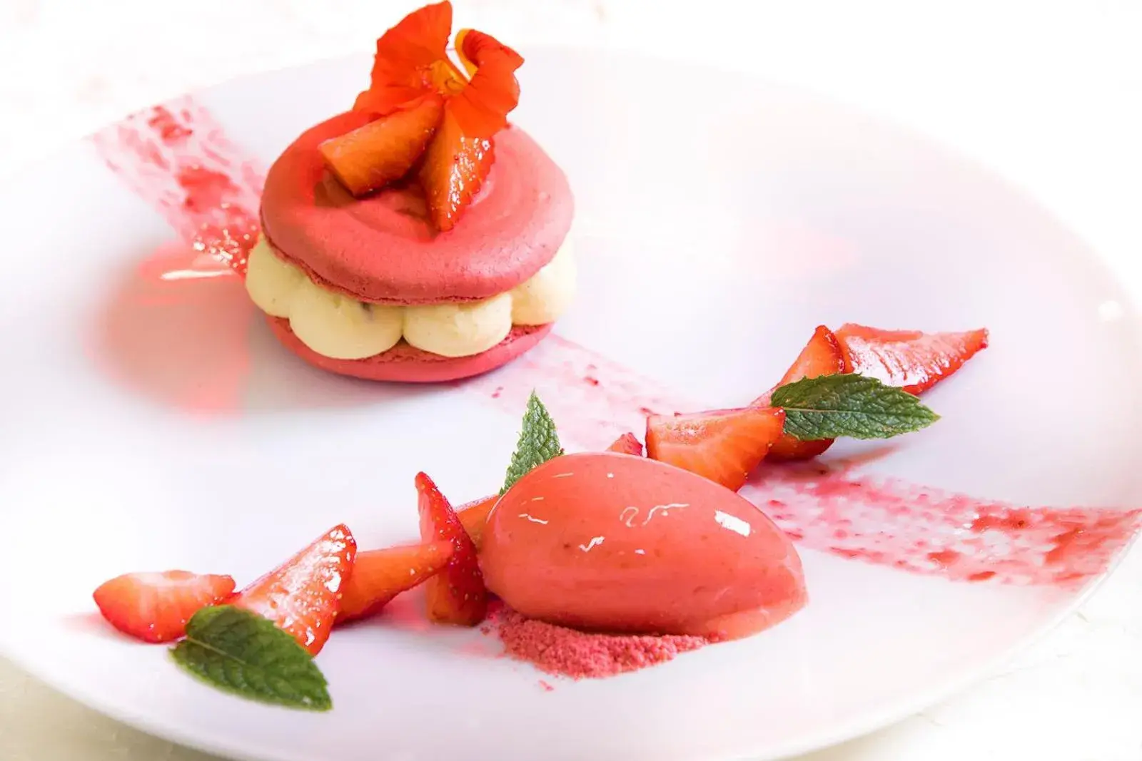 Food in Logis Hotel - Restaurant - Spa - Le Relais de Farrou Food in Logis Hotel - Restaurant - Spa - Le Relais de Farrou