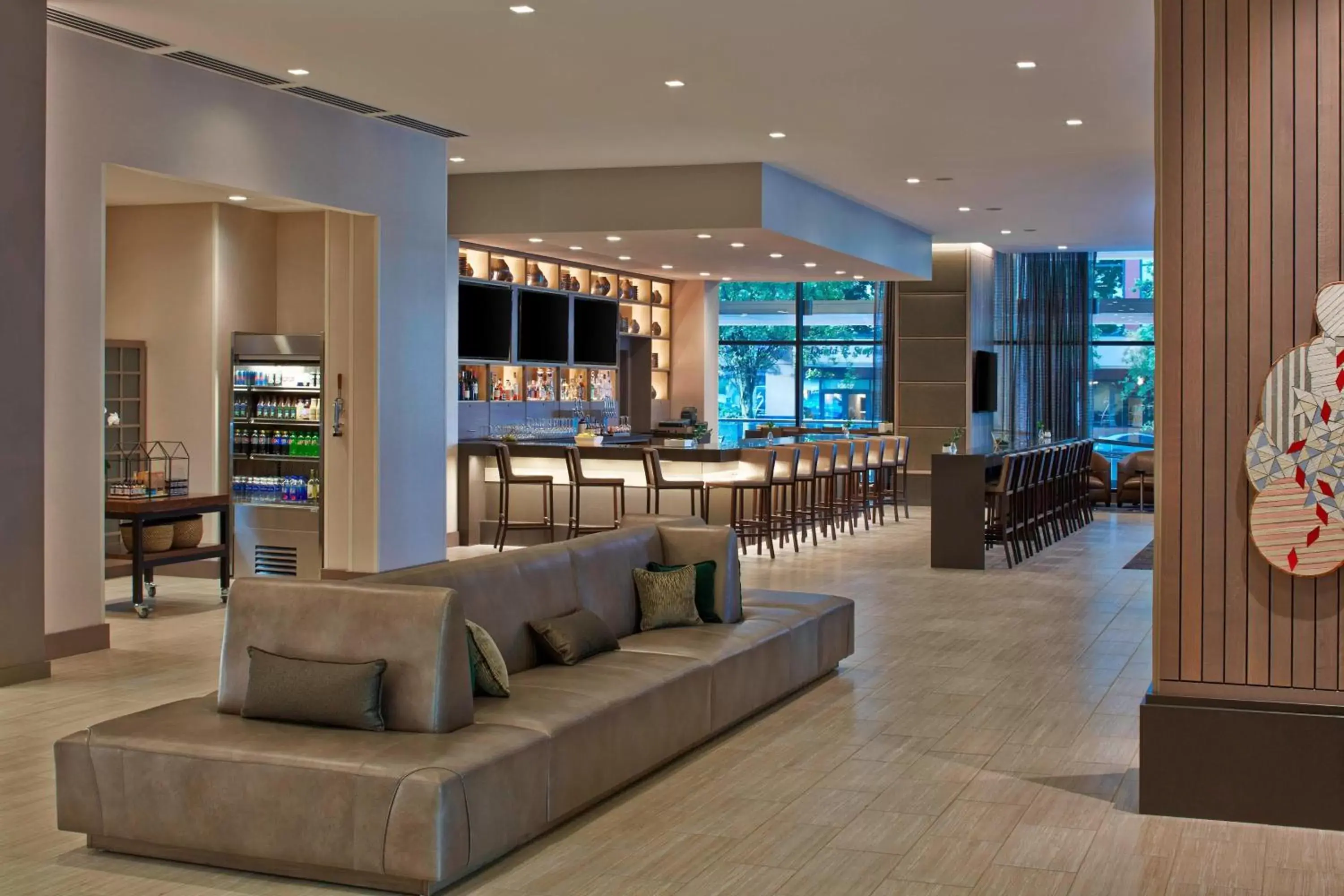 Lobby or reception, Lounge/Bar in AC Hotel by Marriott Seattle Bellevue/Downtown
