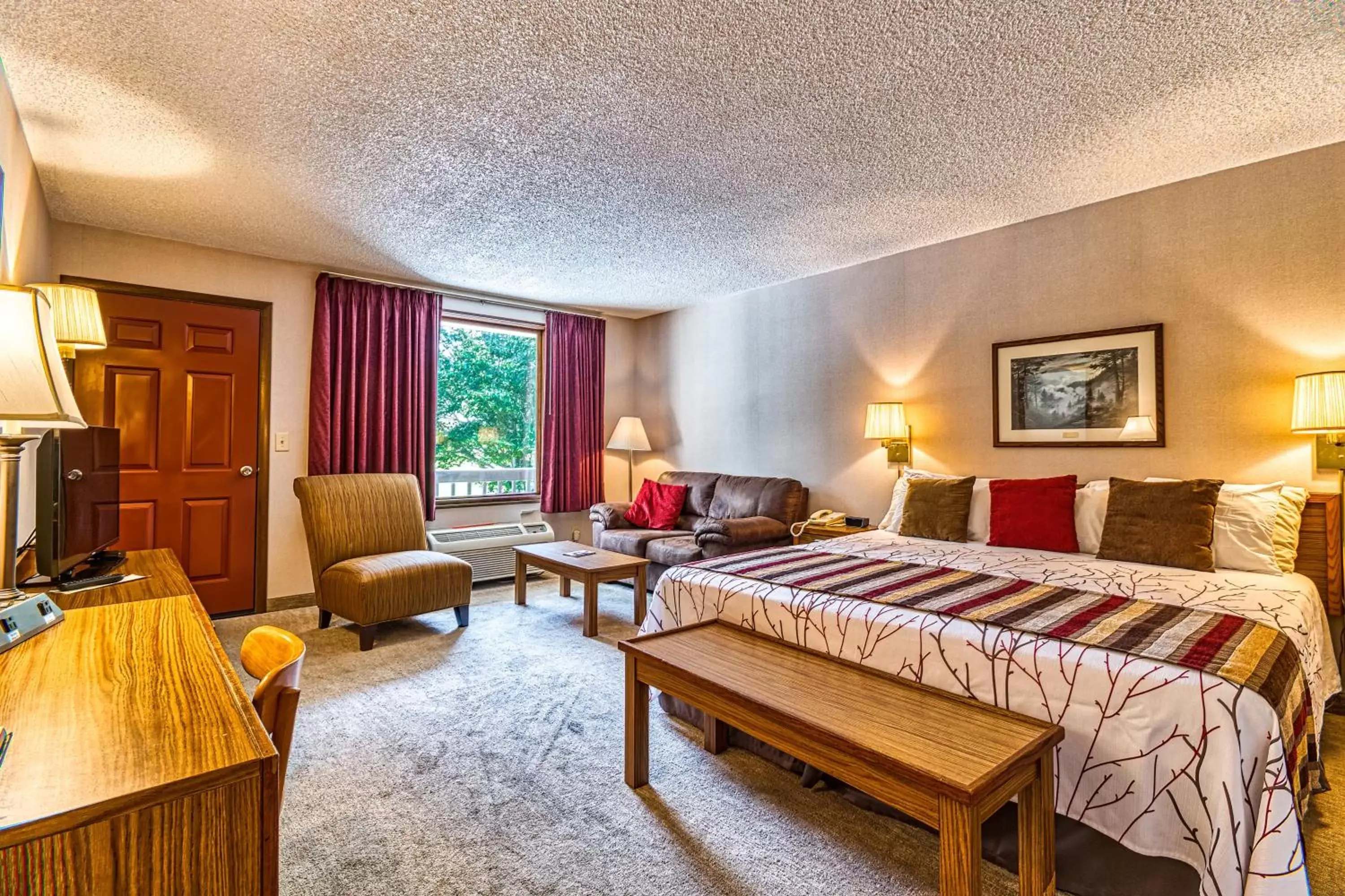 Bedroom, Bed in Highland Manor Inn Bedroom, Bed in Highland Manor Inn