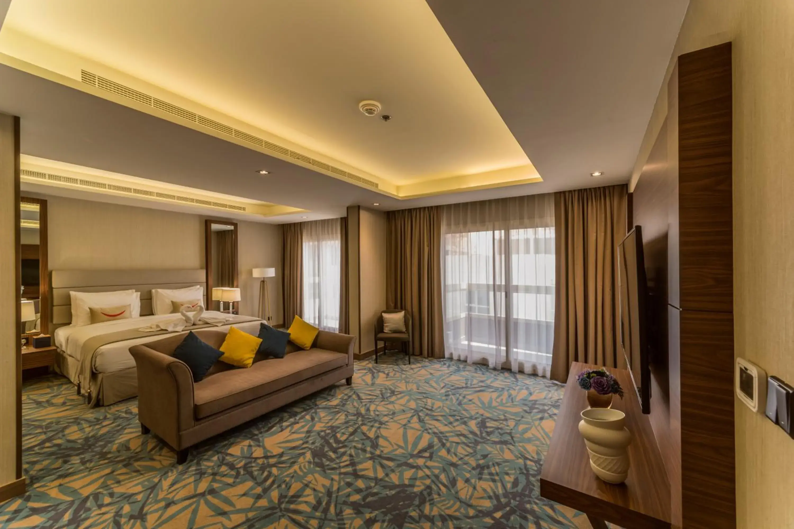 Bedroom, Seating Area in MENA Plaza Hotel Albarsha At The Mall
