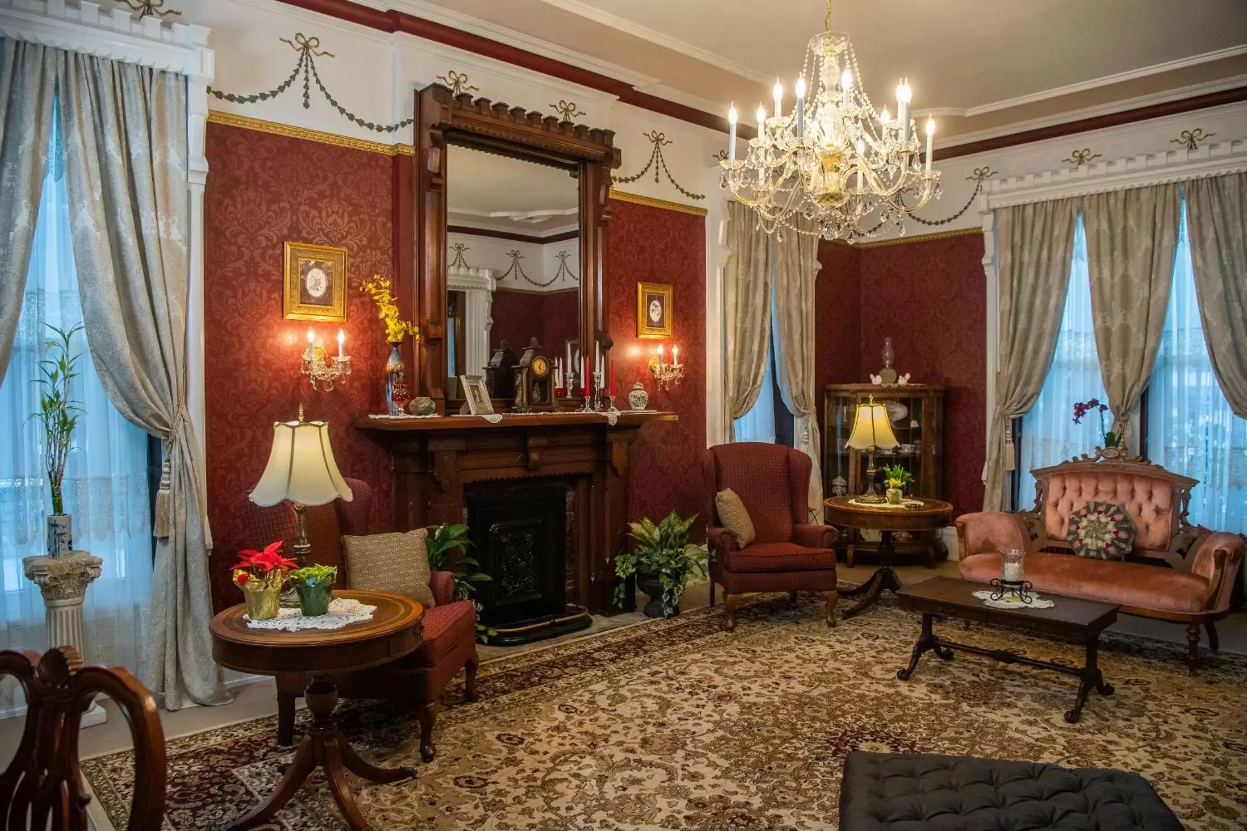 Living room, Seating Area in Spencer House Bed & Breakfast