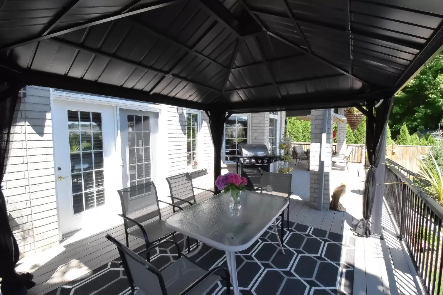 Graystone Bed & Breakfast