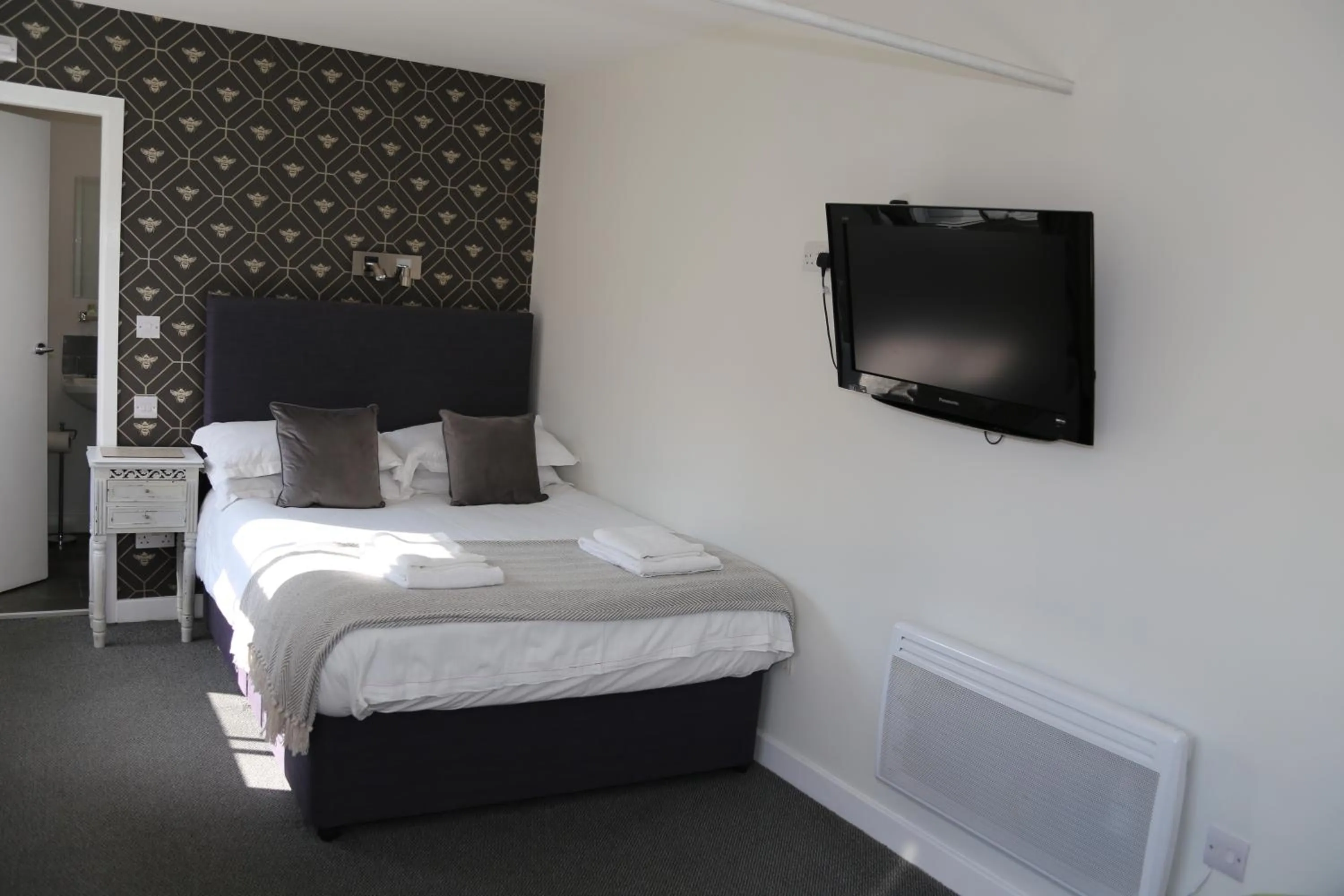 Bed in The Bulls Head Hotel