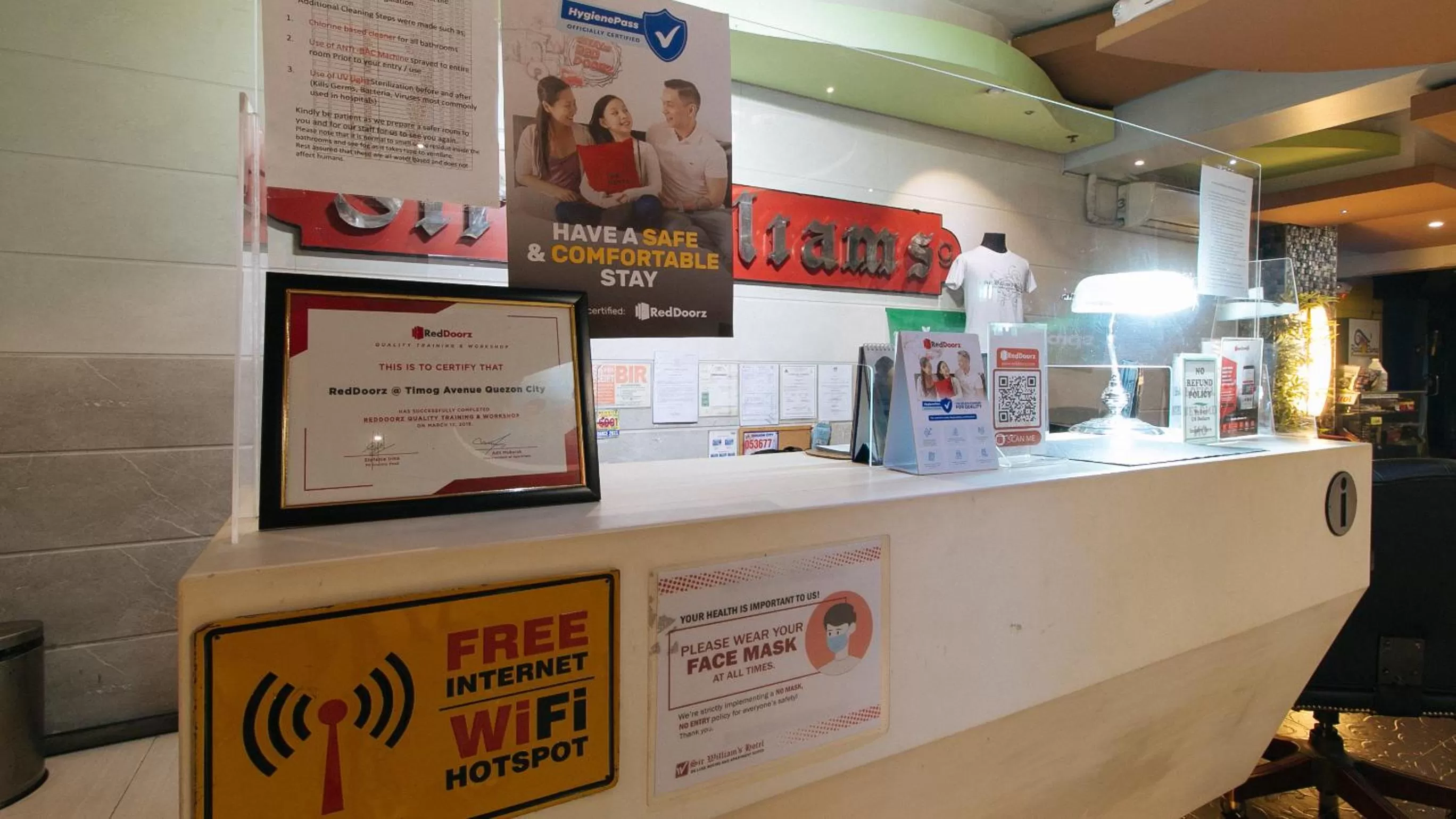 Lobby or reception in RedDoorz at Timog Avenue Quezon City