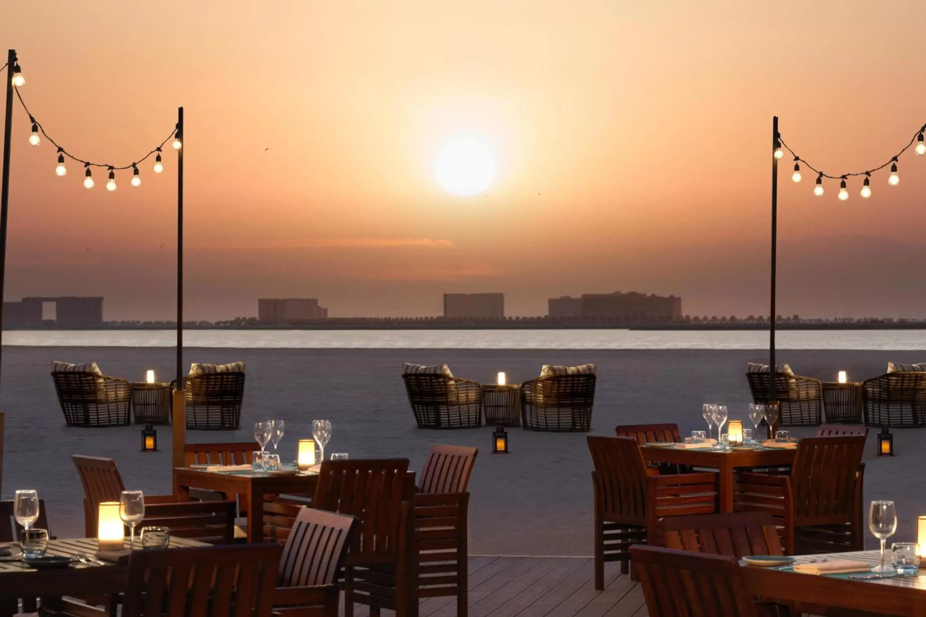 Restaurant/Places to Eat in The Ritz-Carlton Ras Al Khaimah, Al Hamra Beach