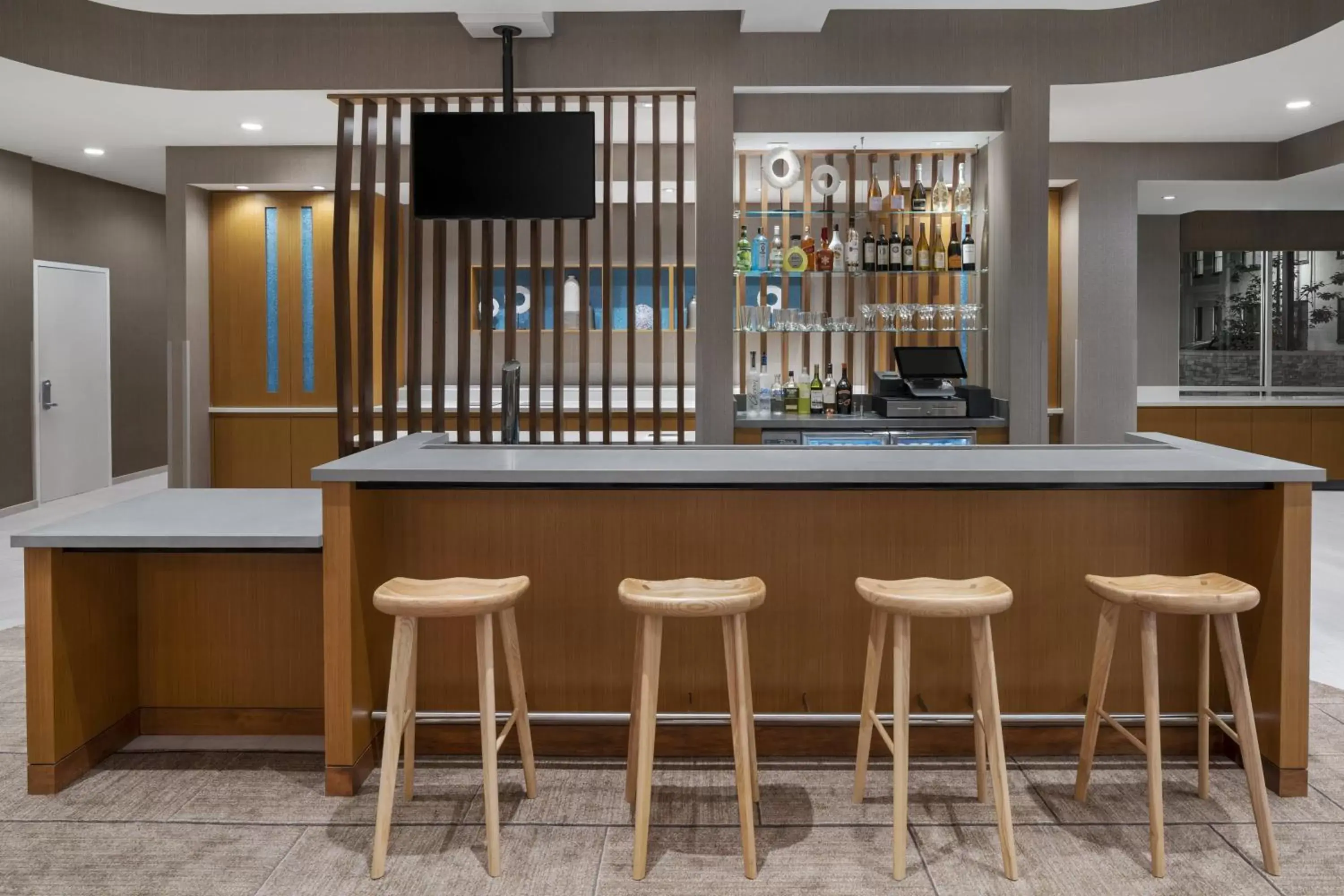 Lounge or bar, Lounge/Bar in SpringHill Suites by Marriott Tuckahoe Westchester County