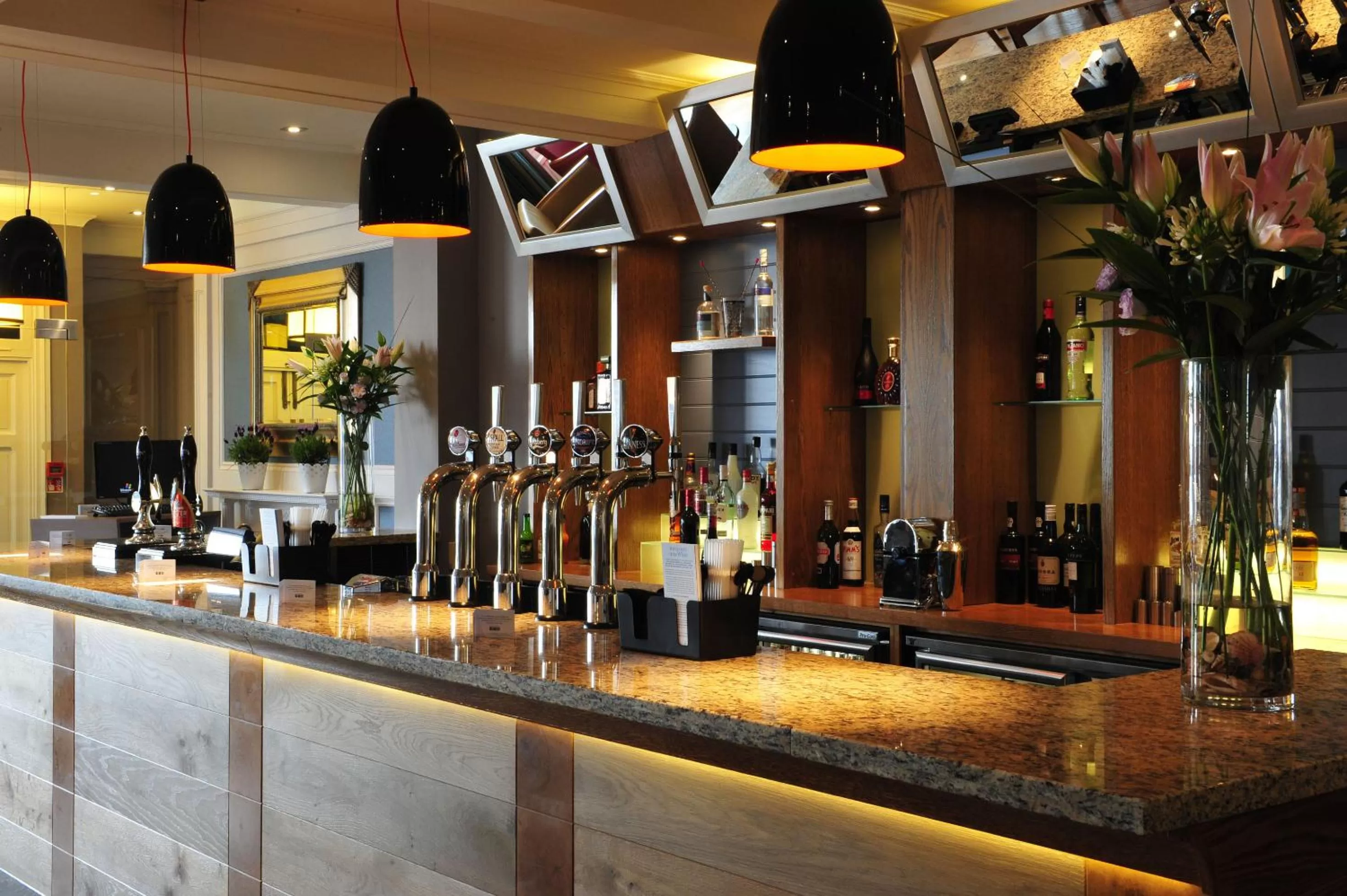 Lounge or bar in The White Lion Hotel