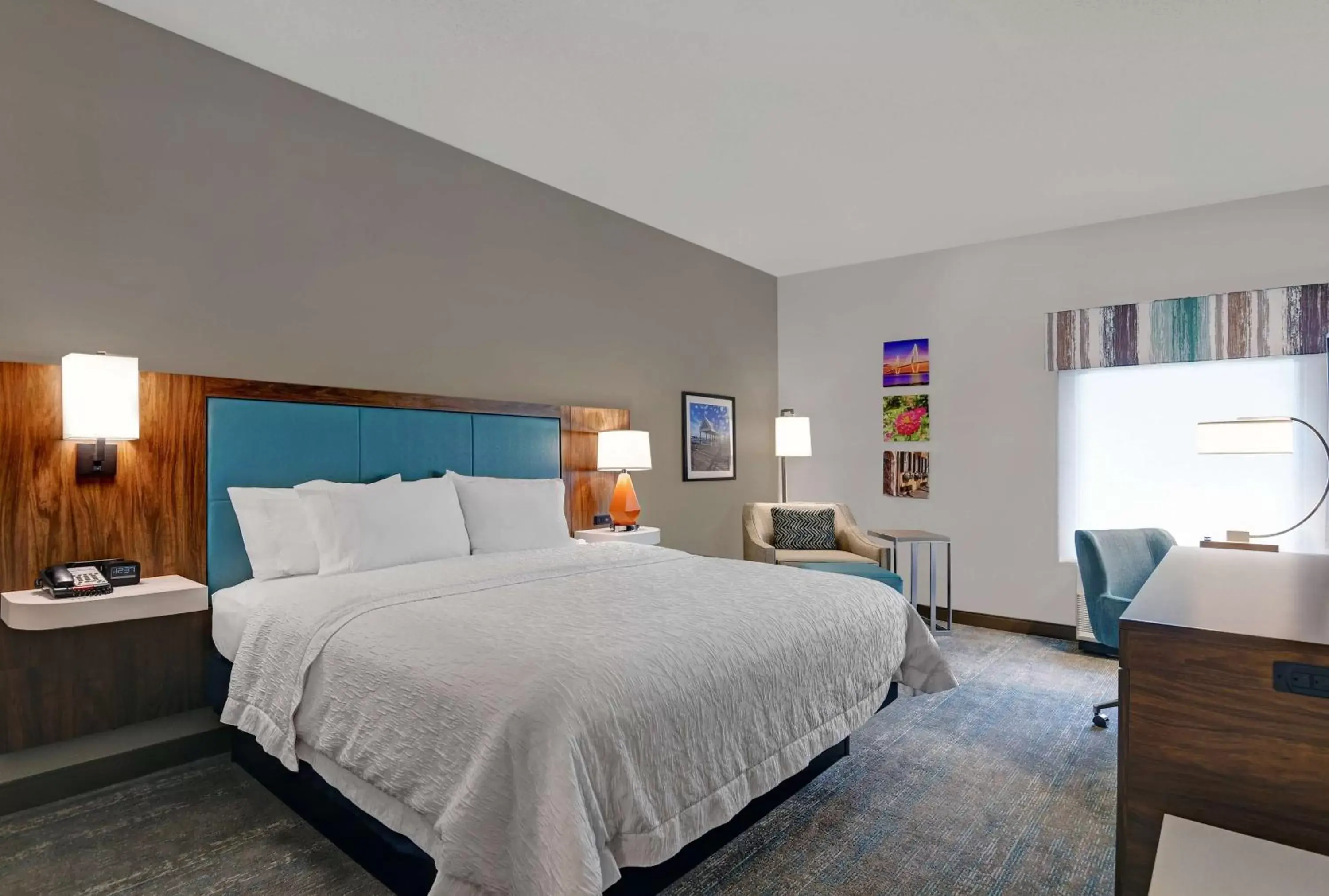 Bed in Hampton Inn Patriots Point Bed in Hampton Inn Patriots Point