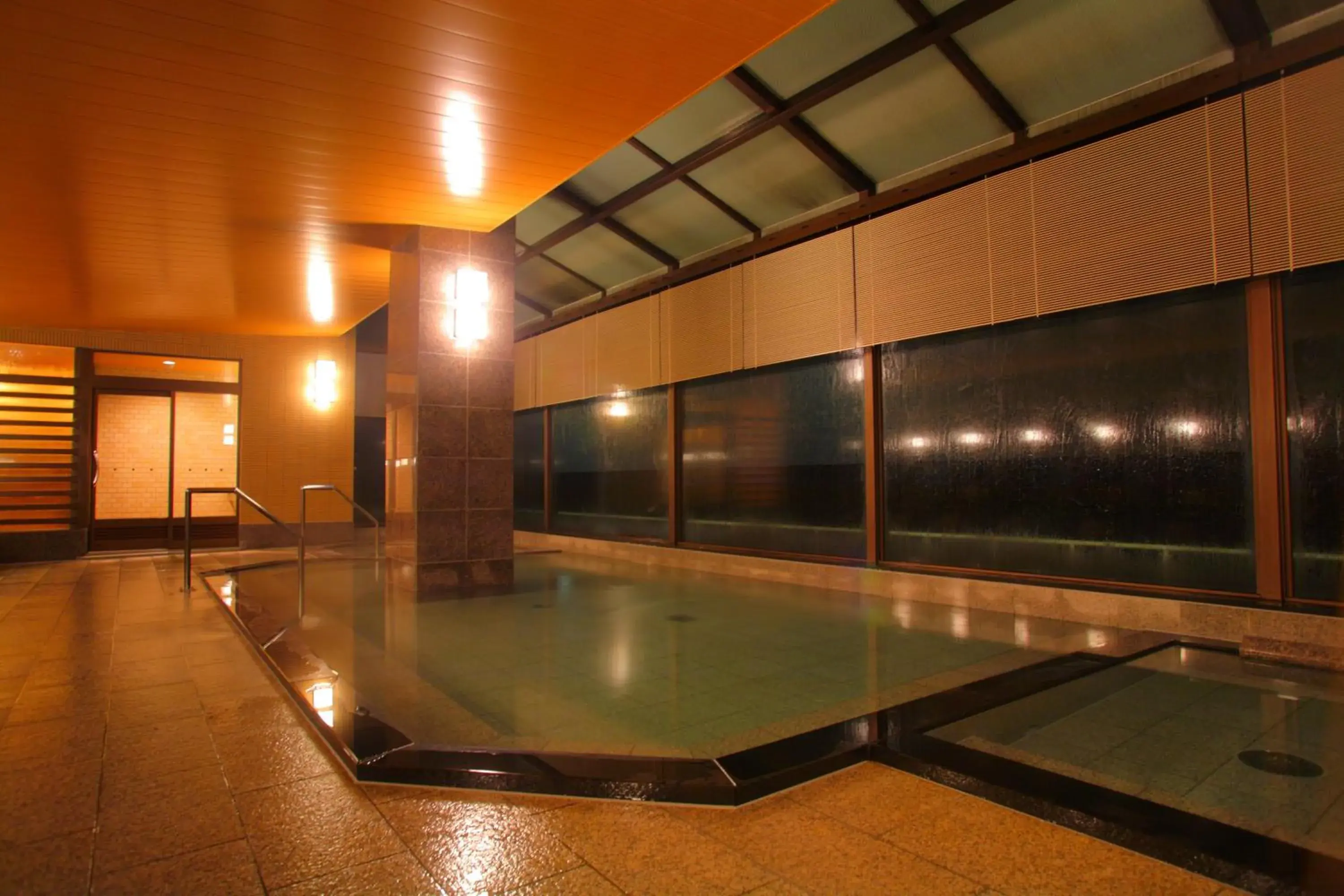 Public Bath, Swimming Pool in Ohanami Kyubei