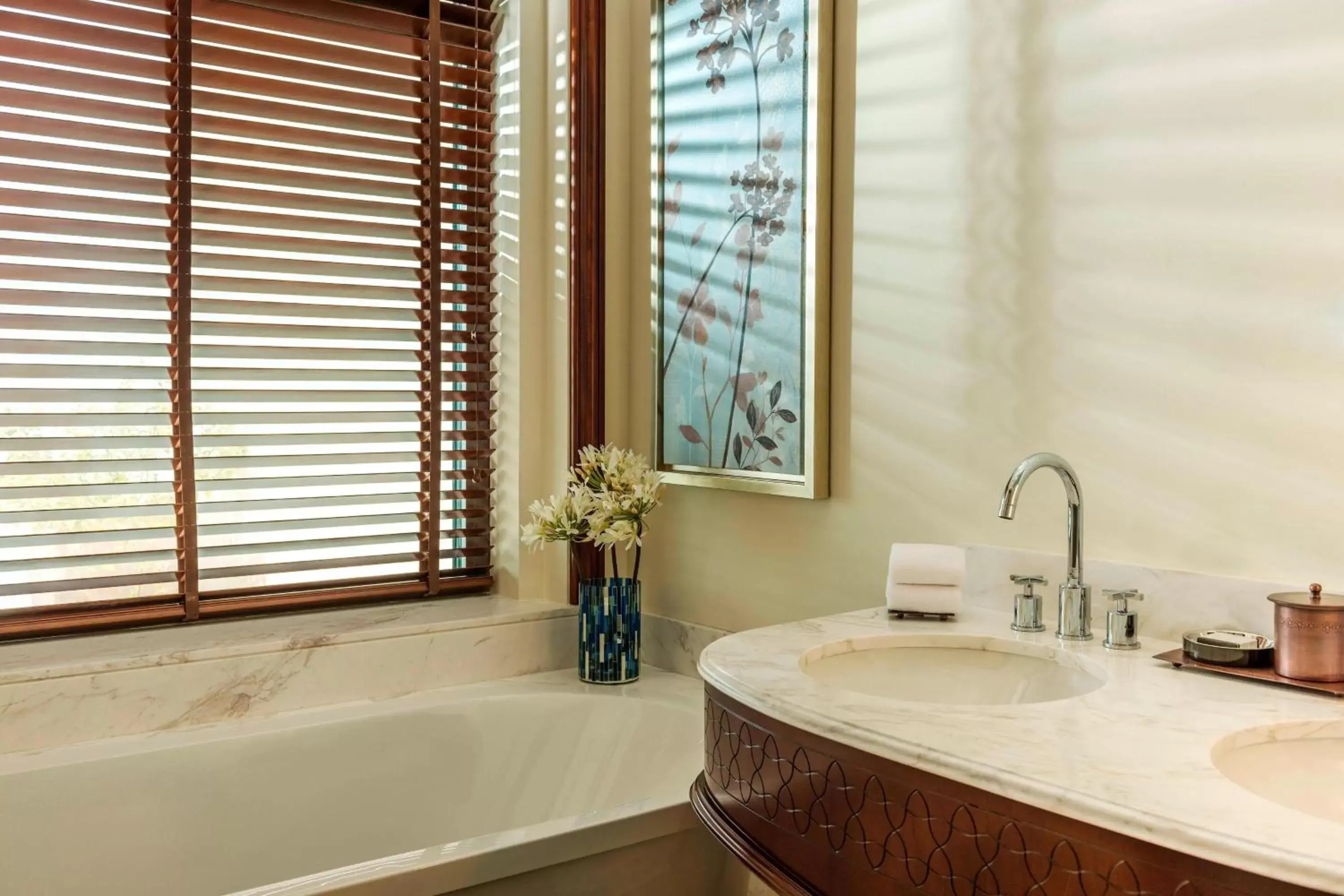 Bathroom in Ajman Saray, a Luxury Collection Resort, Ajman