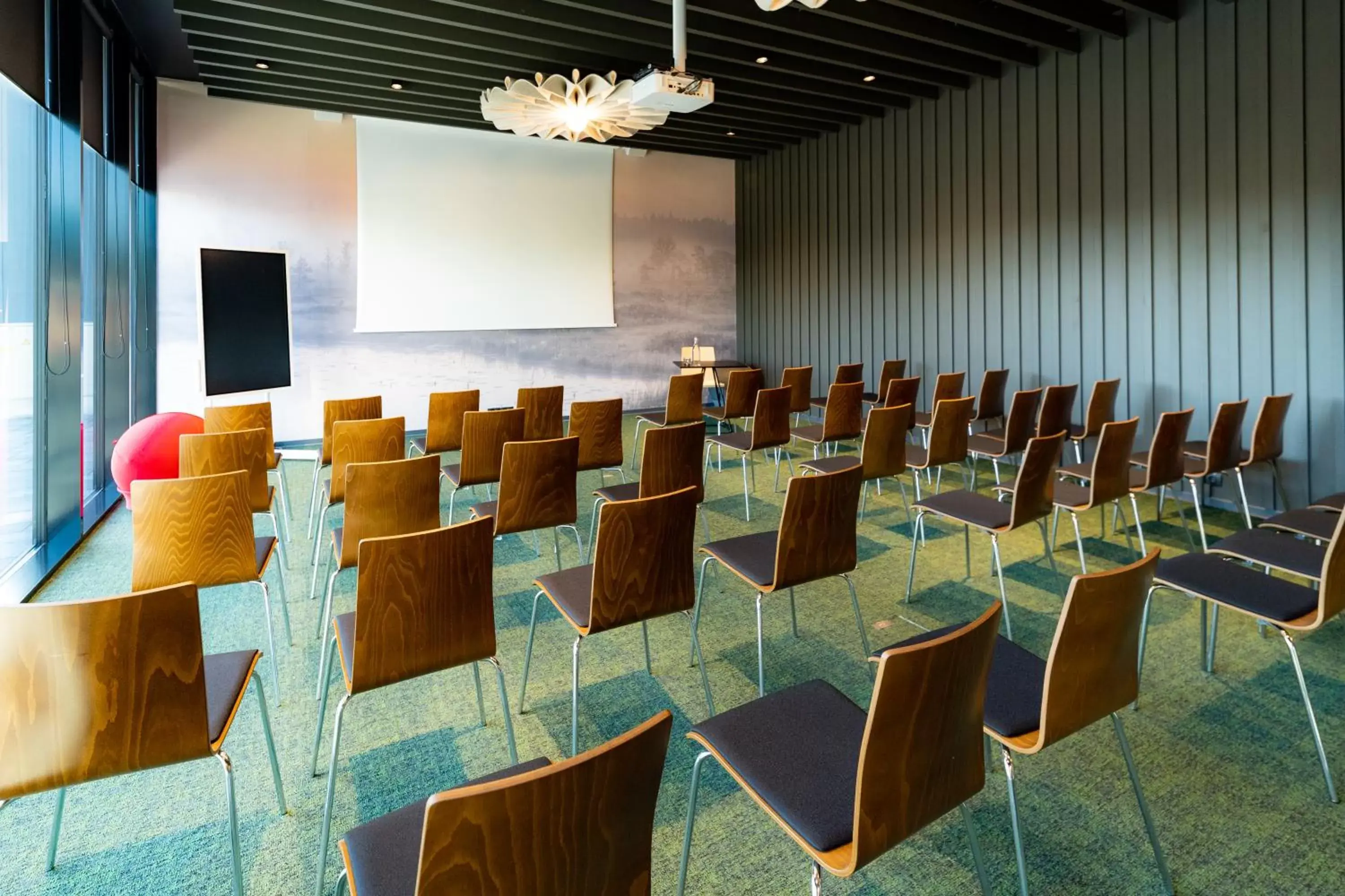 Business facilities in ibis Tallinn Center