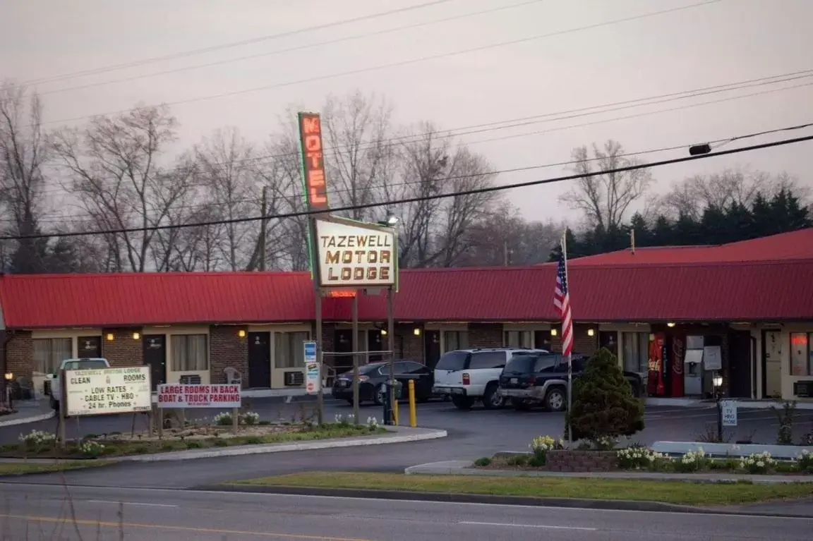 Facade/entrance, Property Building in Tazewell Motor Lodge