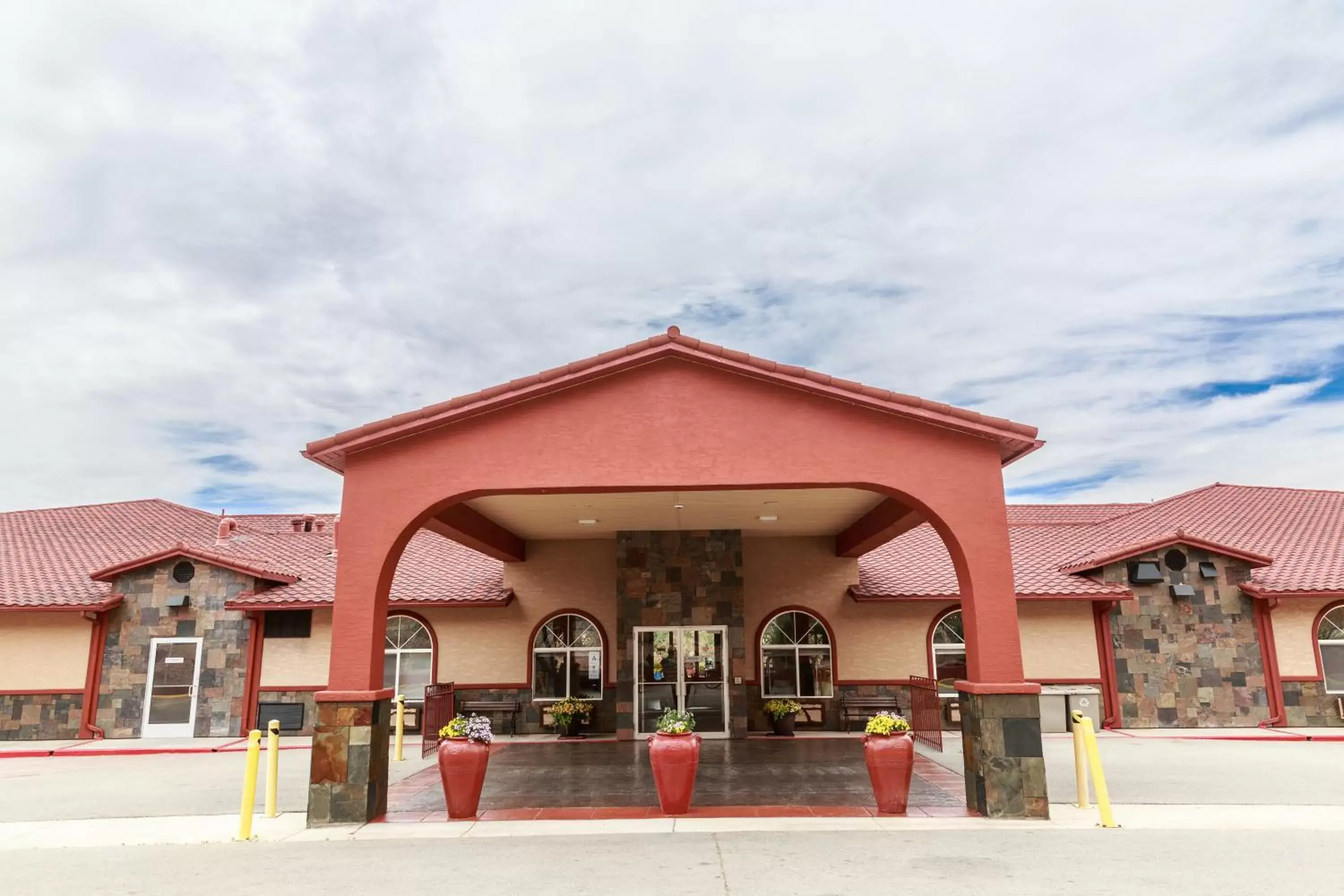 Property building in Aarchway Inn