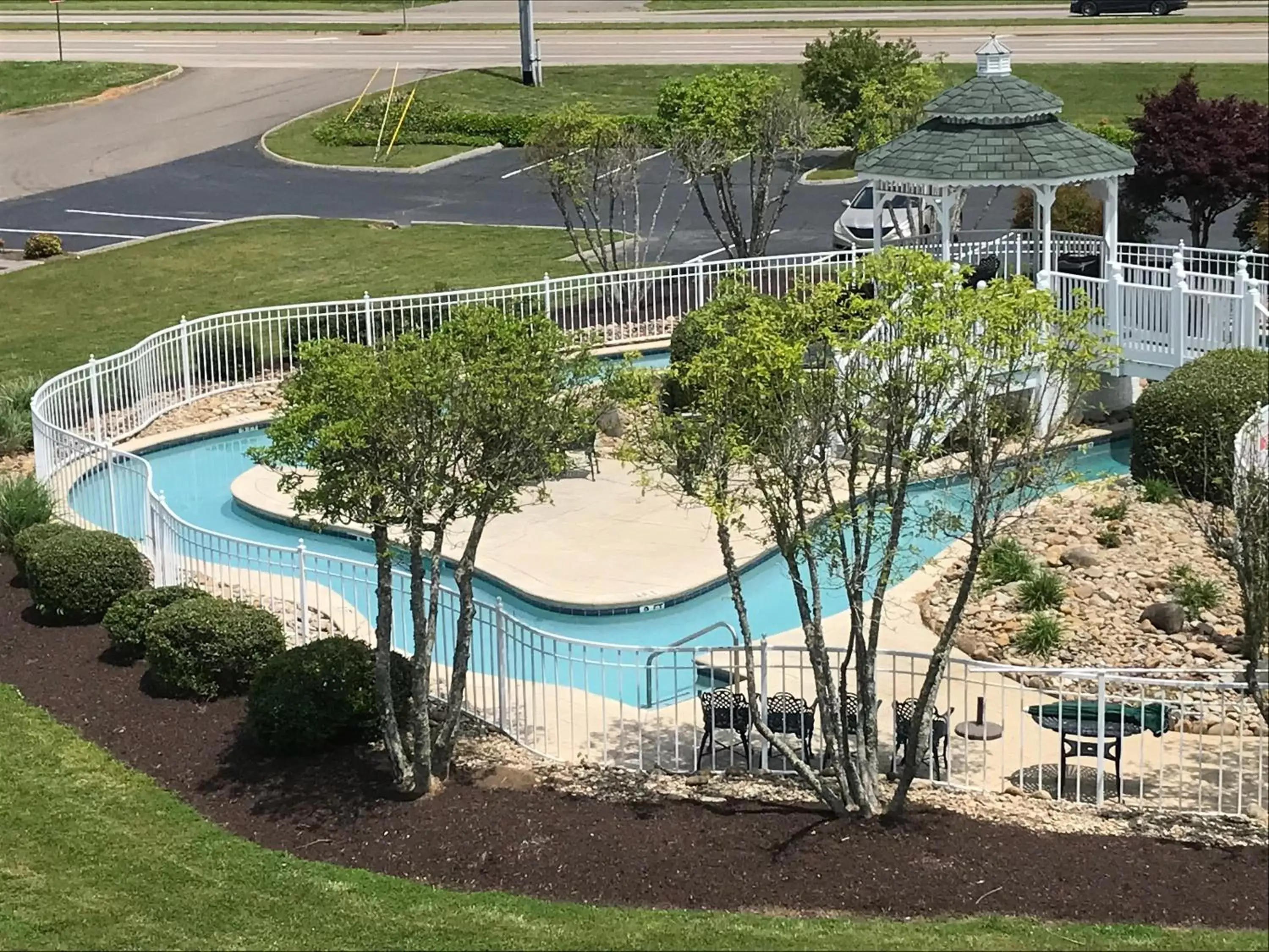 Swimming pool, Pool View in Clarion Inn Willow River