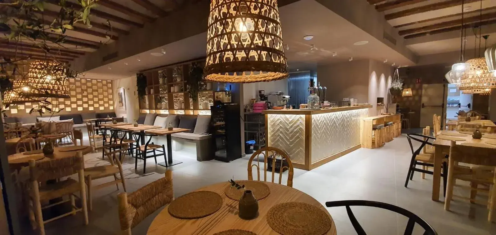 Restaurant/Places to Eat in YOU & CO. J. Botanico Boutique