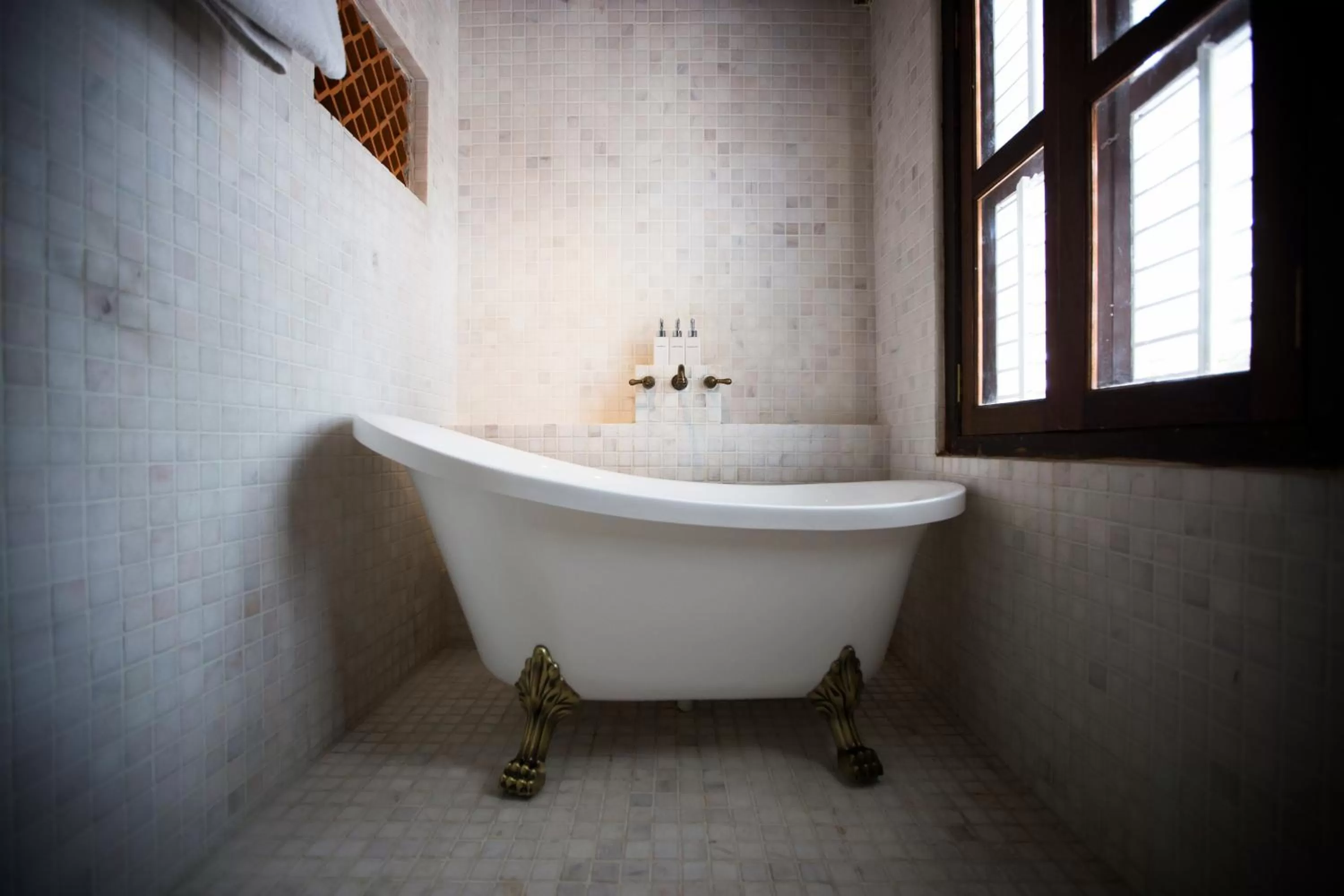 Bathroom in Jawi Peranakan Mansion