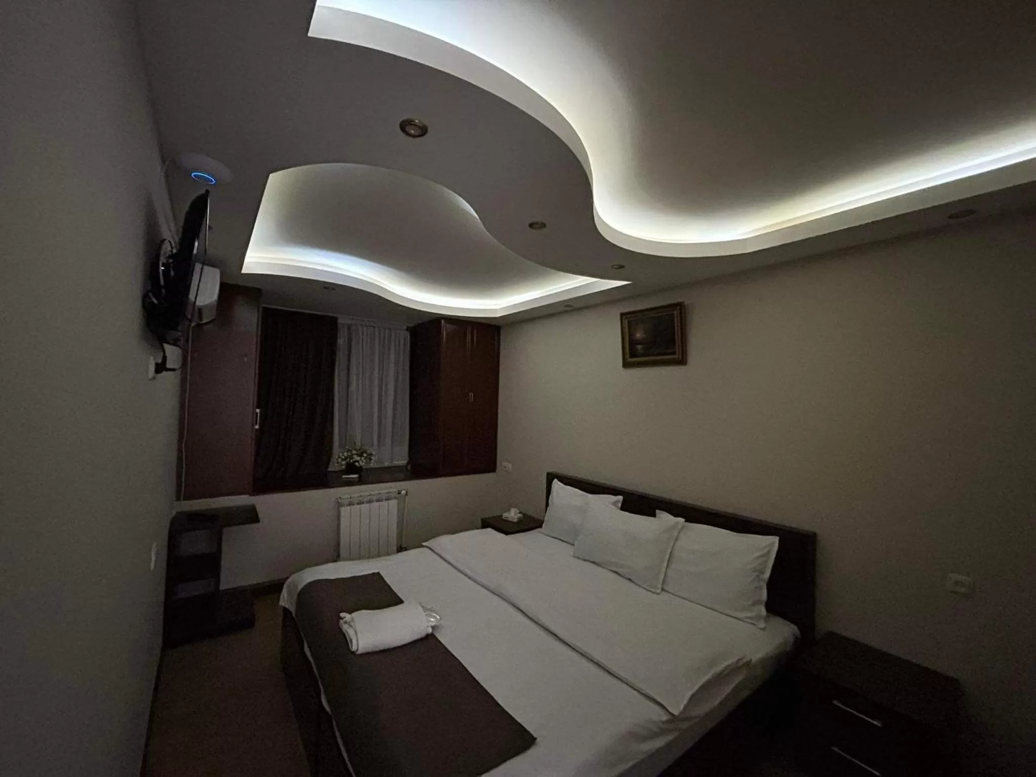 Bed in Time Hotel & Tours