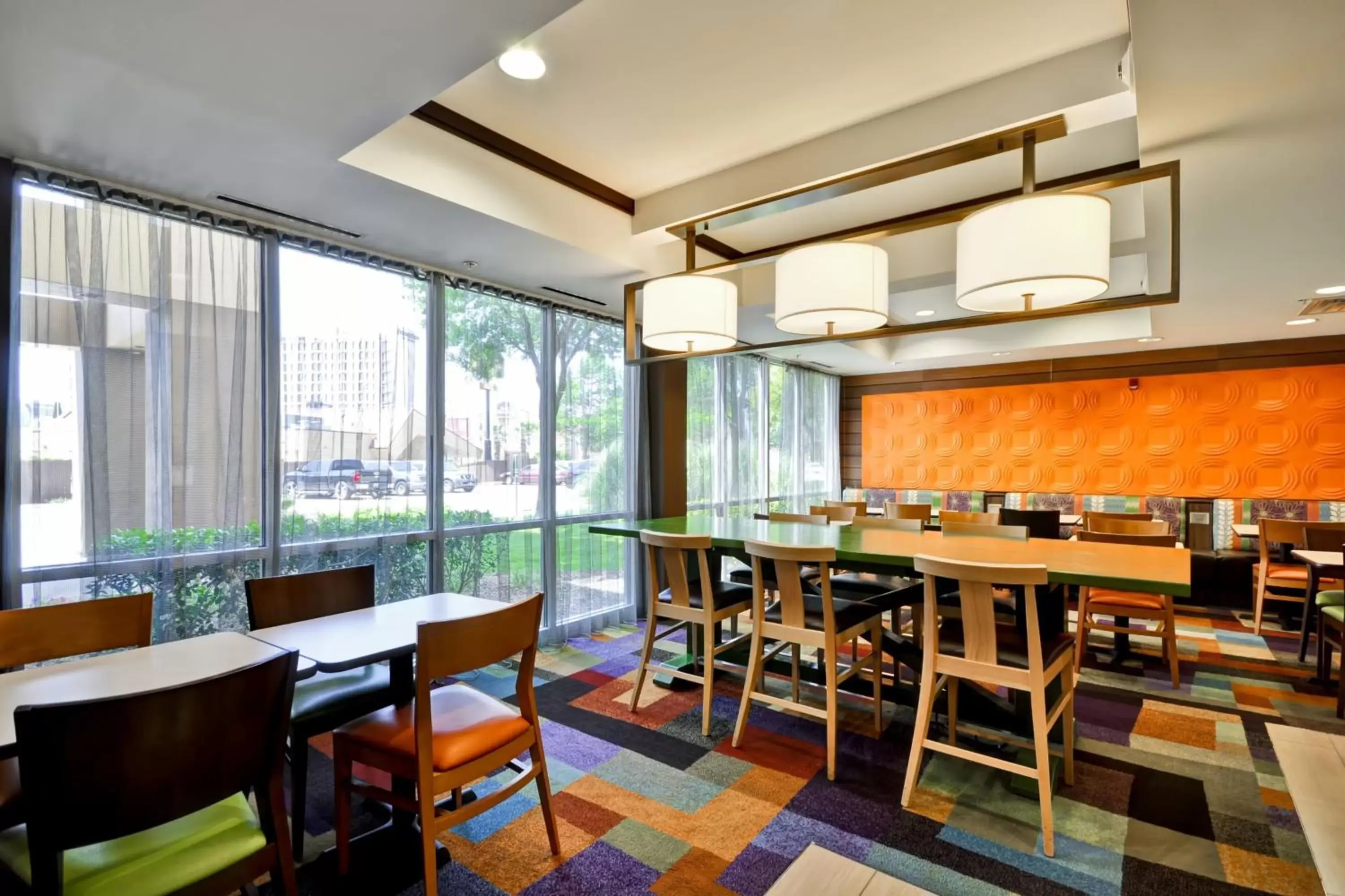 Breakfast, Restaurant/Places to Eat in Fairfield Inn & Suites Dallas Medical/Market Center