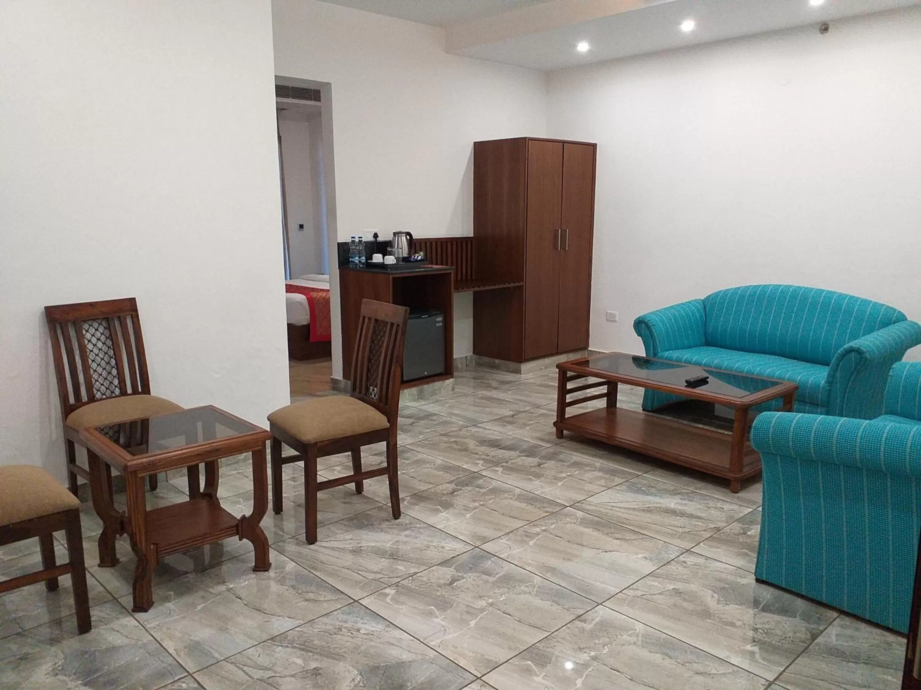 Living room in Grand Hotel Nawanshahr