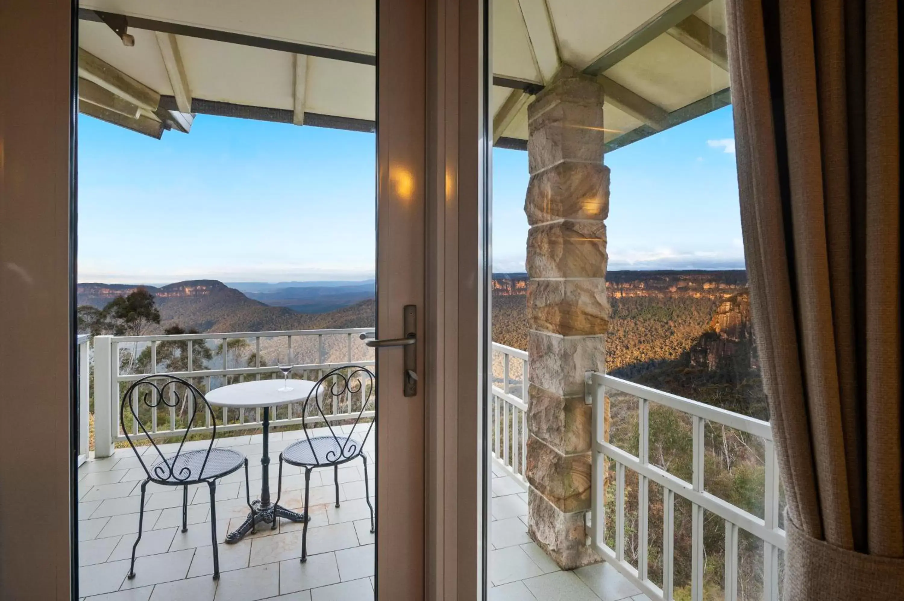 Balcony/Terrace in Echoes Boutique Hotel & Restaurant Blue Mountains
