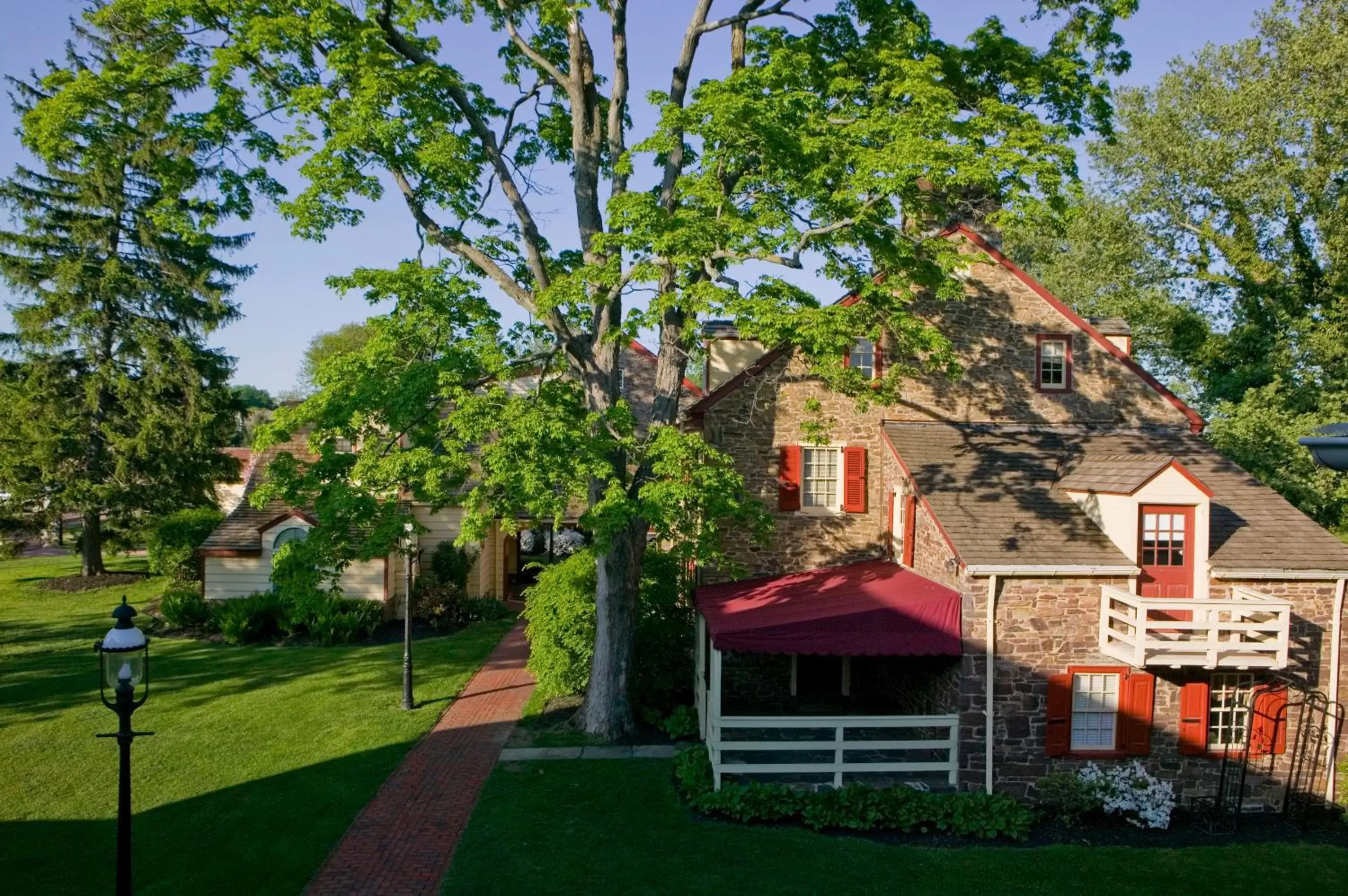 Property Building in Joseph Ambler Inn