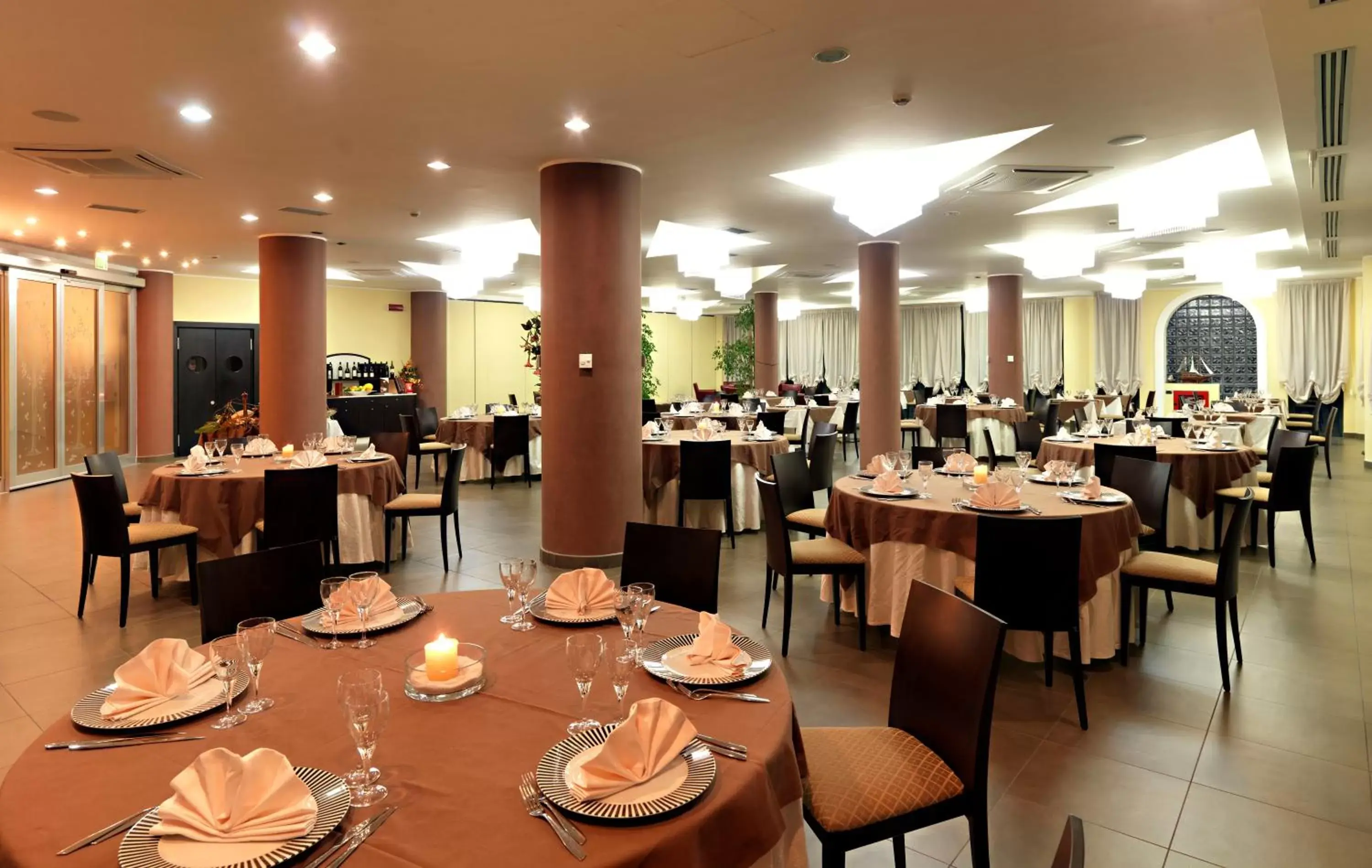 Restaurant/Places to Eat in Hotel Terme Capasso