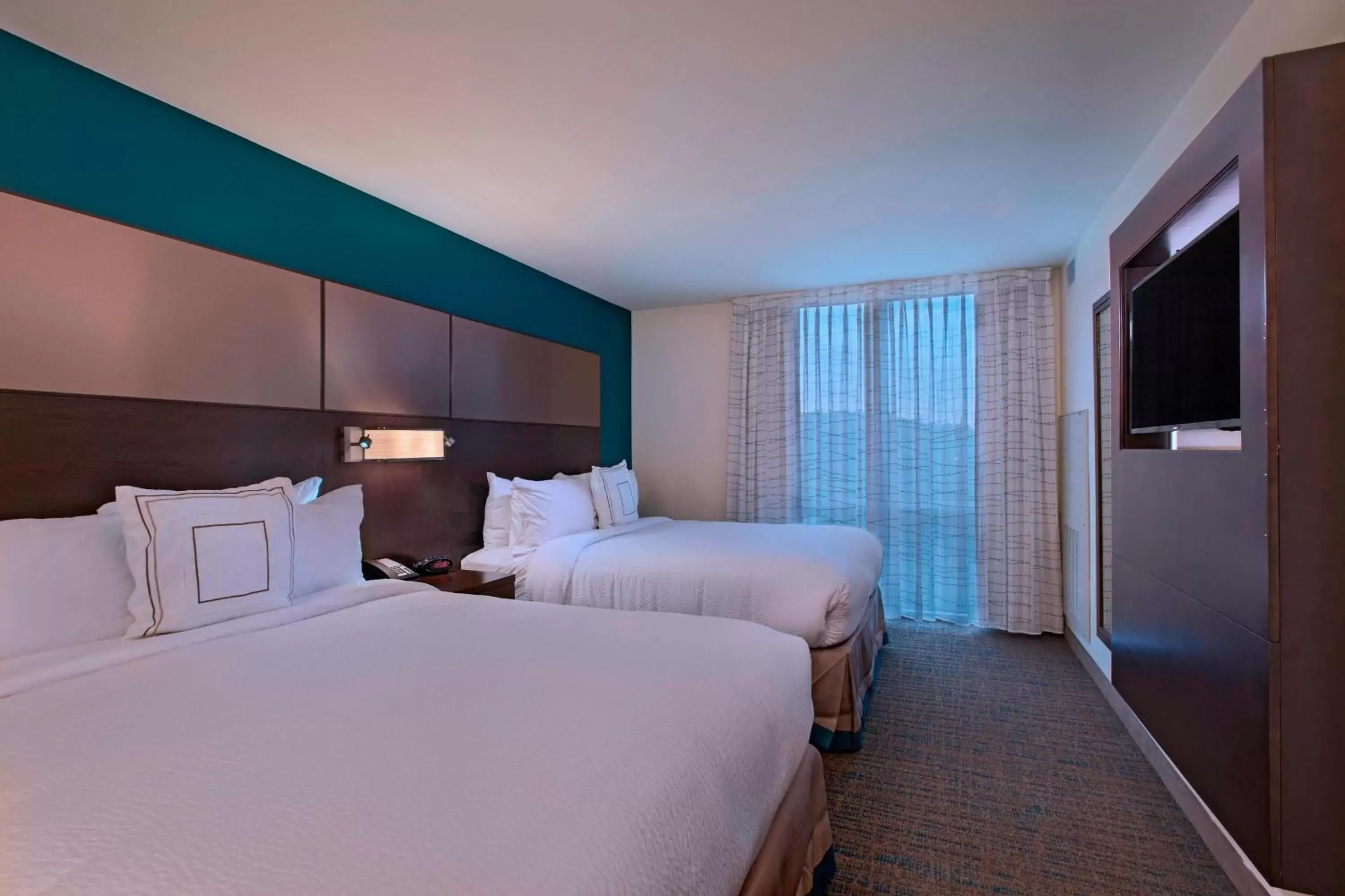 Photo of the whole room, Bed in Residence Inn by Marriott Jackson The District at Eastover