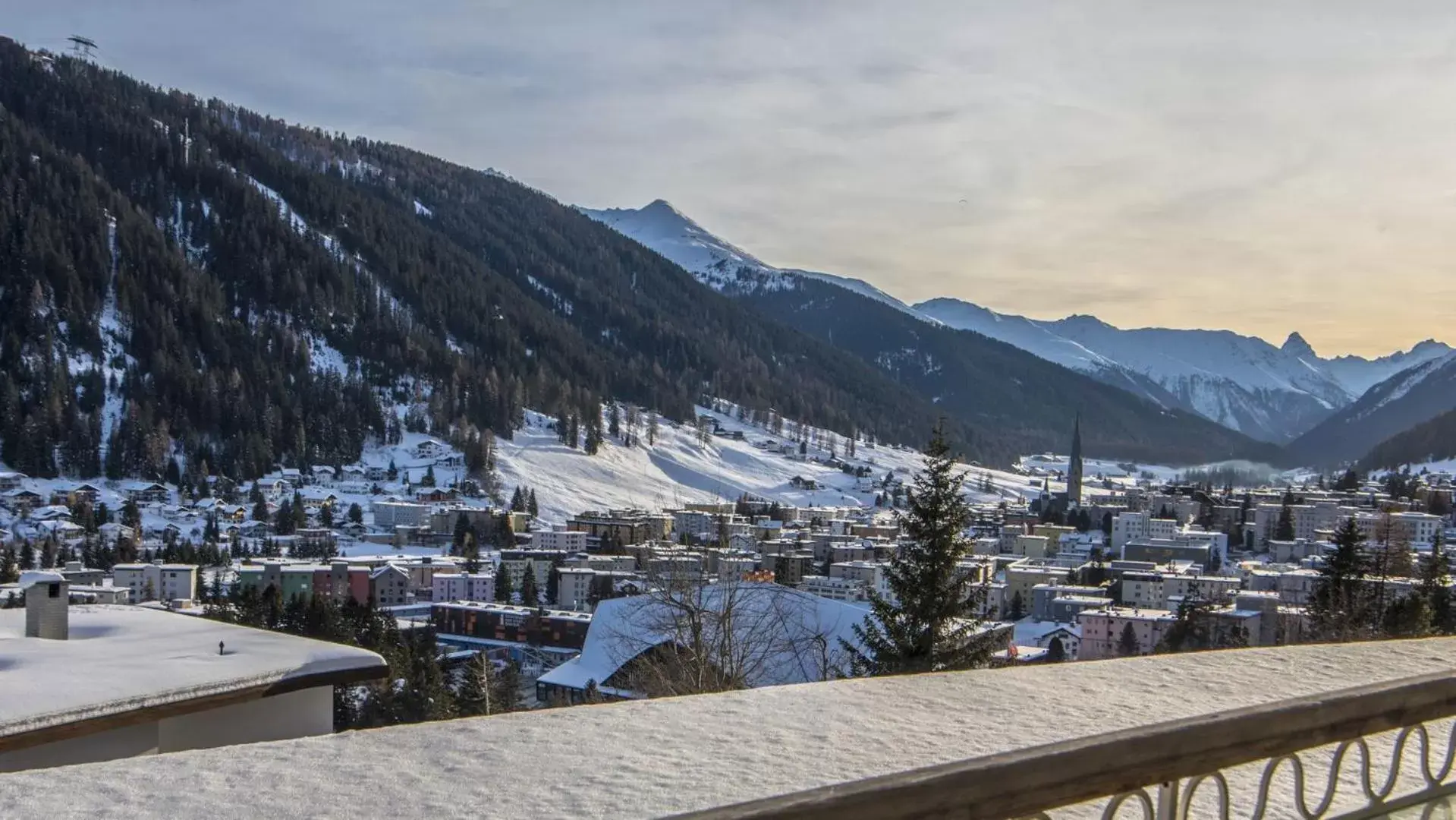View (from property/room), Winter in Waldhotel & SPA Davos - for body & soul