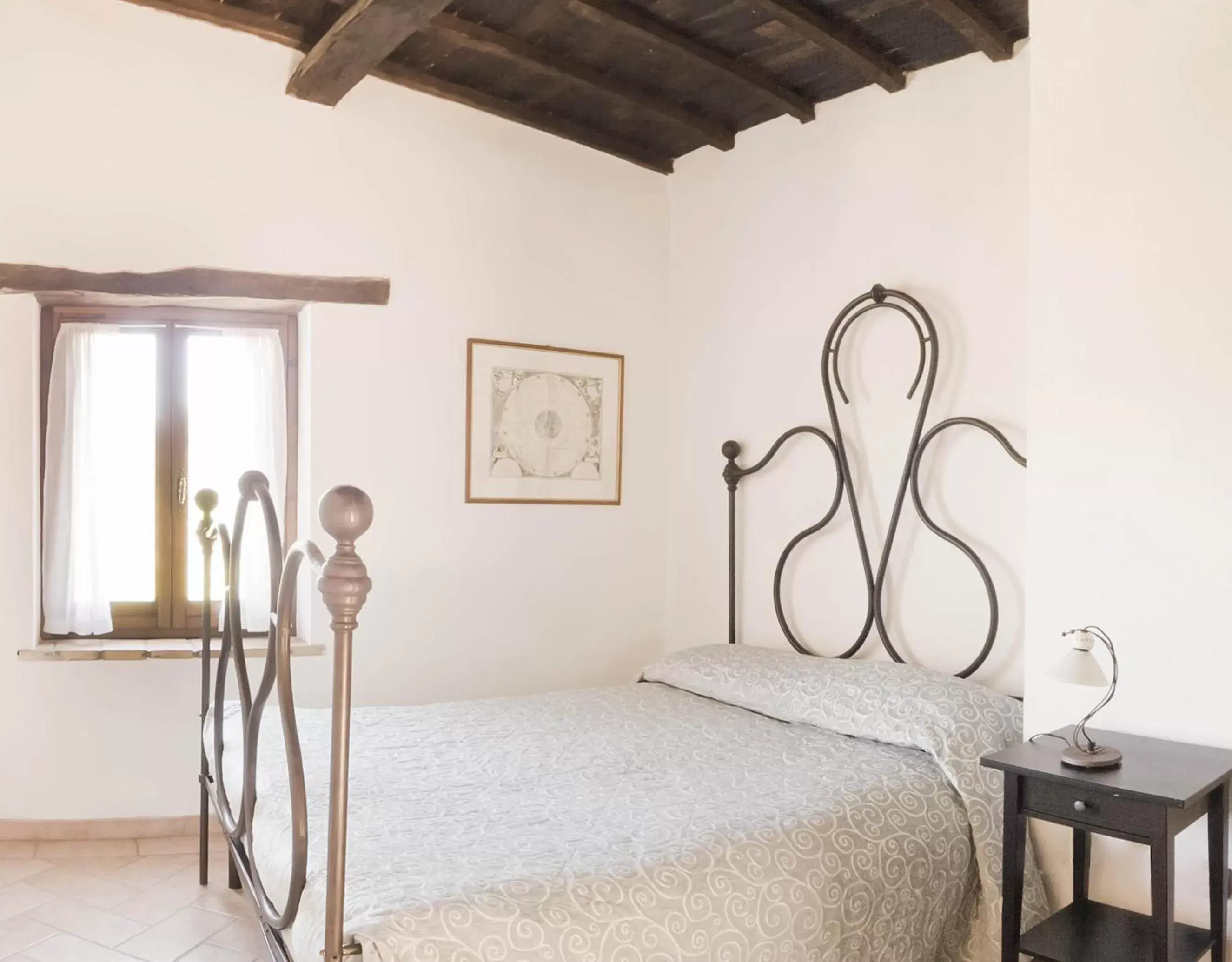 Bedroom, Bed in Borgo San Valentino