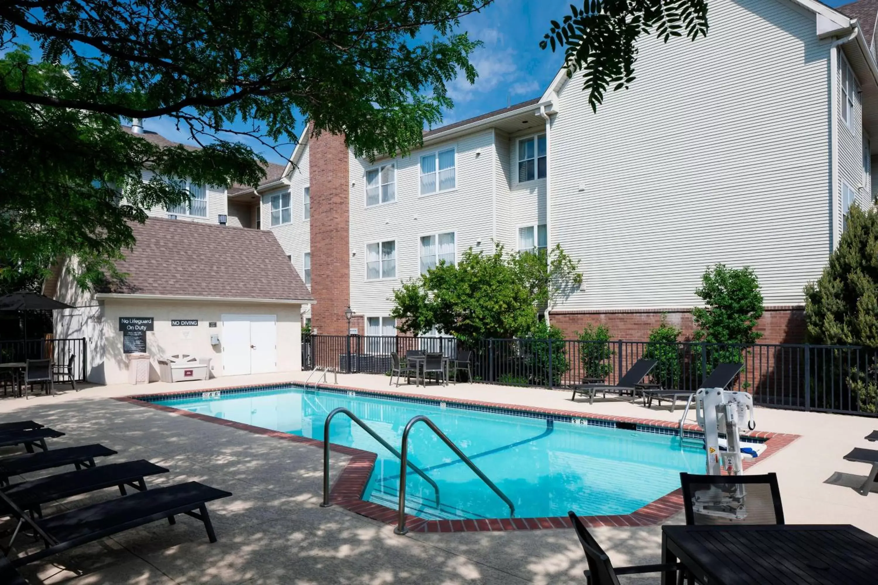 Swimming Pool in Residence Inn Denver Highlands Ranch