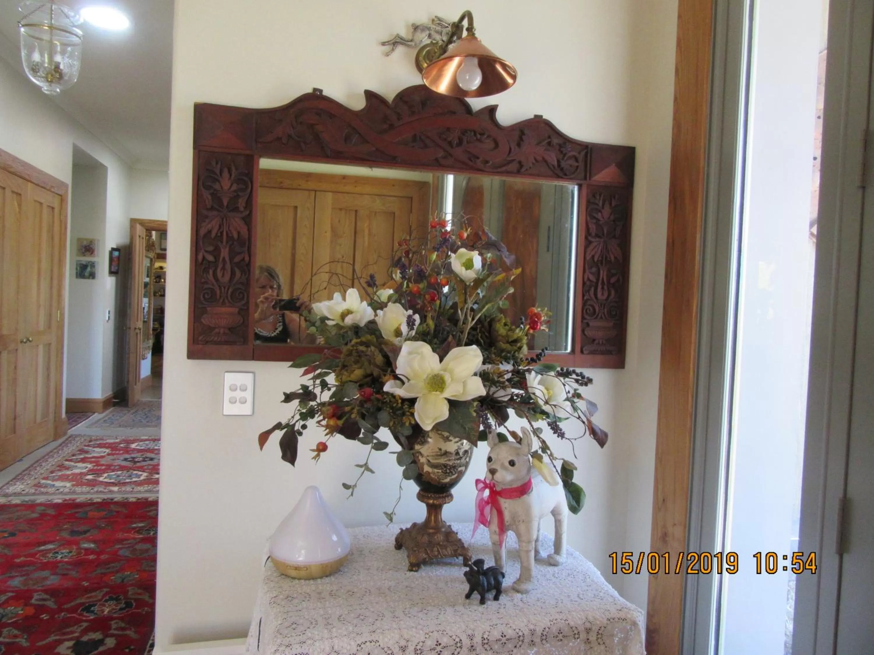 Decorative detail in Redwood Valley B & B